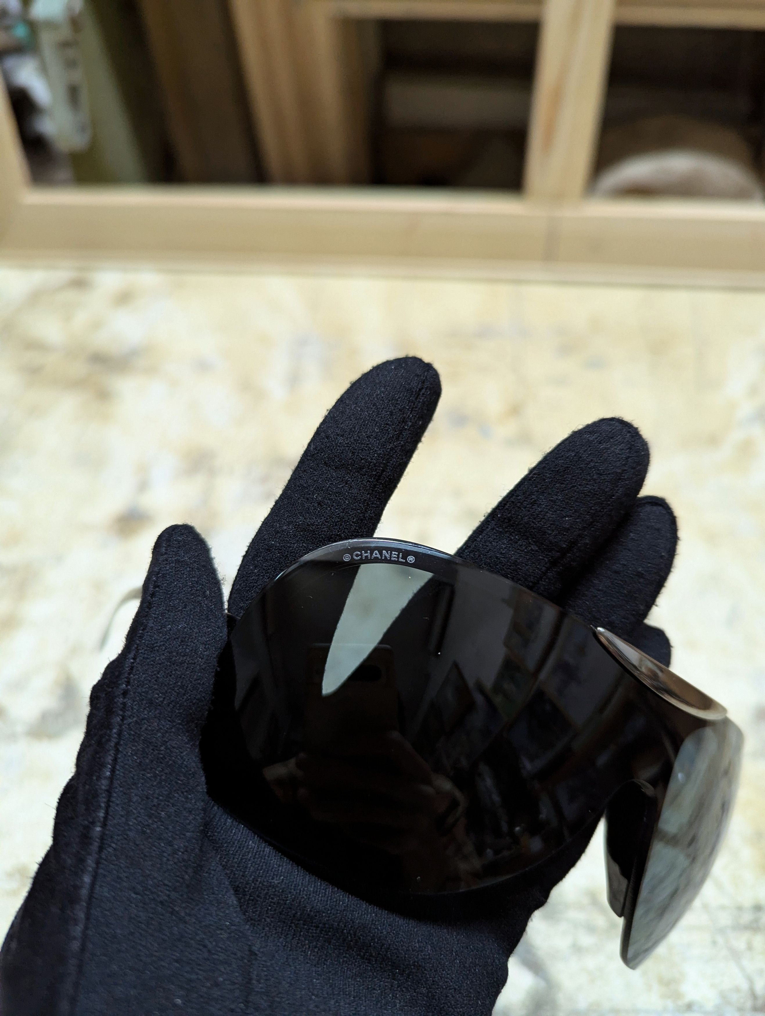 Chanel 00s Chanel Shield Rimless Sunglasses Size ONE SIZE - 10 Thumbnail