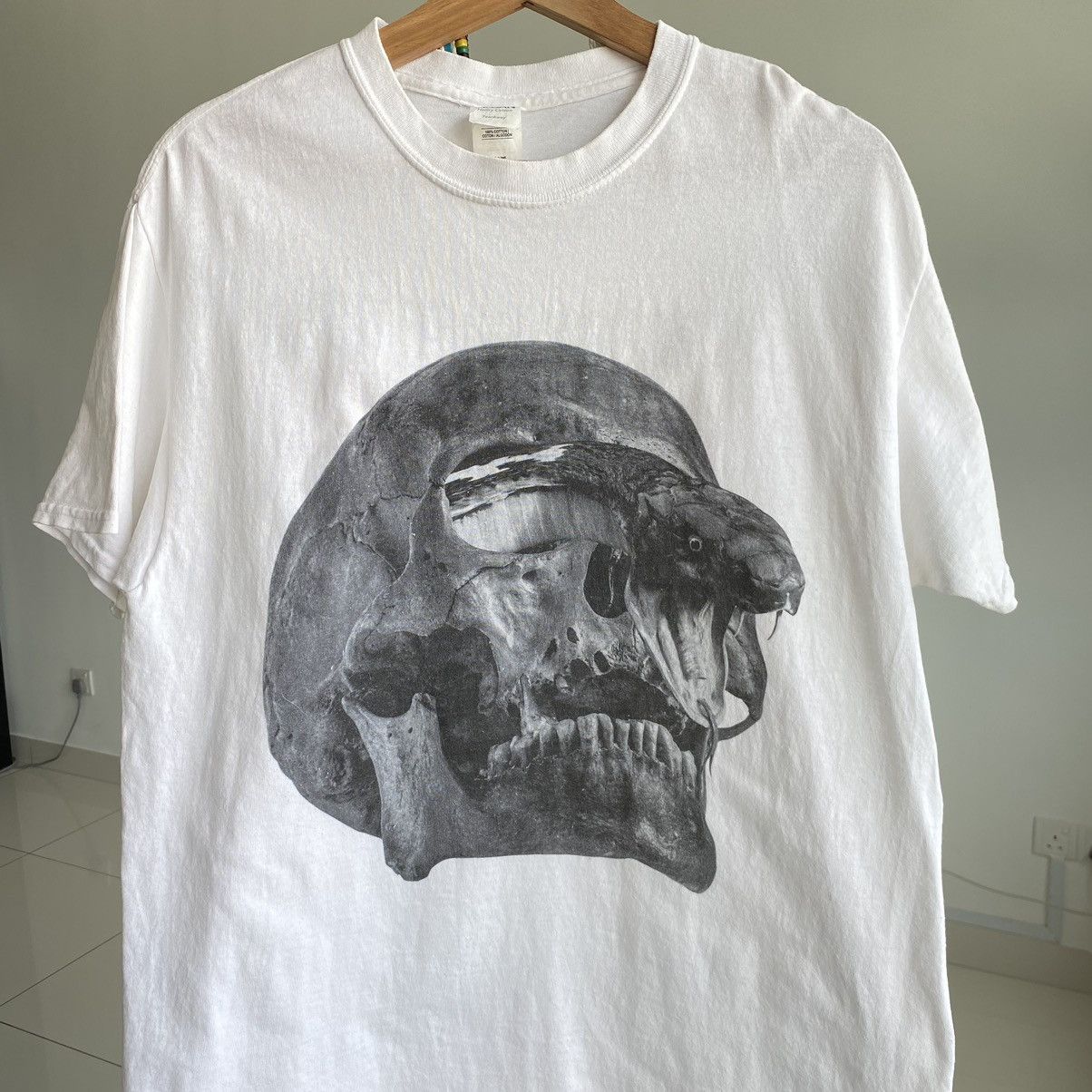 Rap Tees Young Thug Nobody Safe Tour ERD GRUNGE THRASHED FADED TEE Size US M / EU 48-50 / 2 - 3 Thumbnail