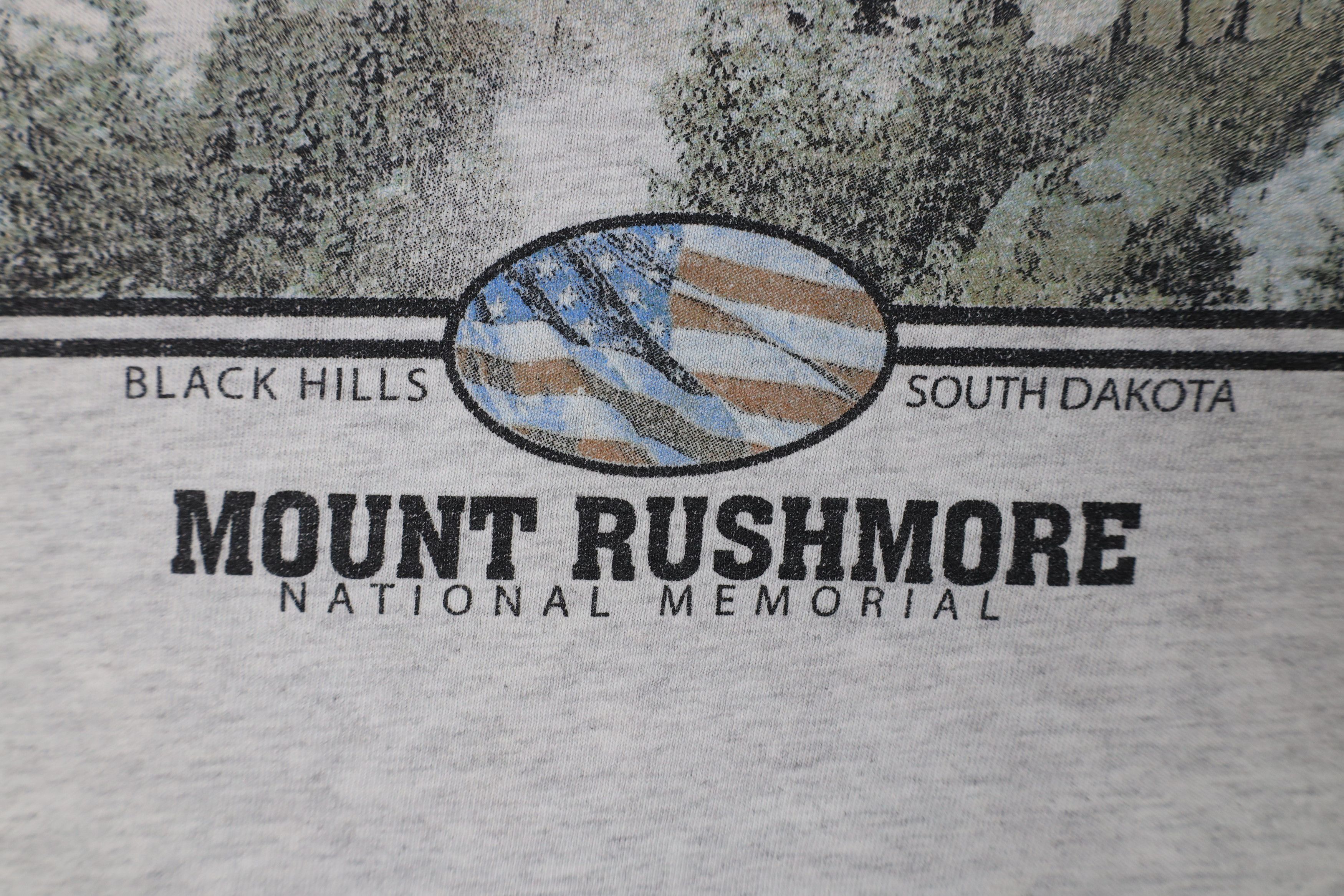 Vintage Vintage 90s Streetwear All Over Print Mount Rushmore T-Shirt Size US XXL / EU 58 / 5 - 6 Thumbnail