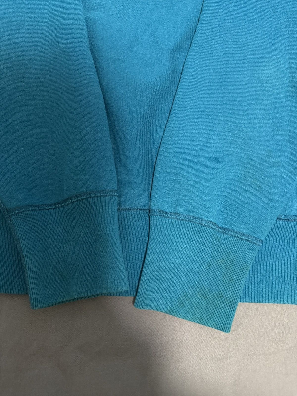 Supreme Supreme fw06 2006 teal on teal box logo crewneck Size US M / EU 48-50 / 2 - 7 Thumbnail