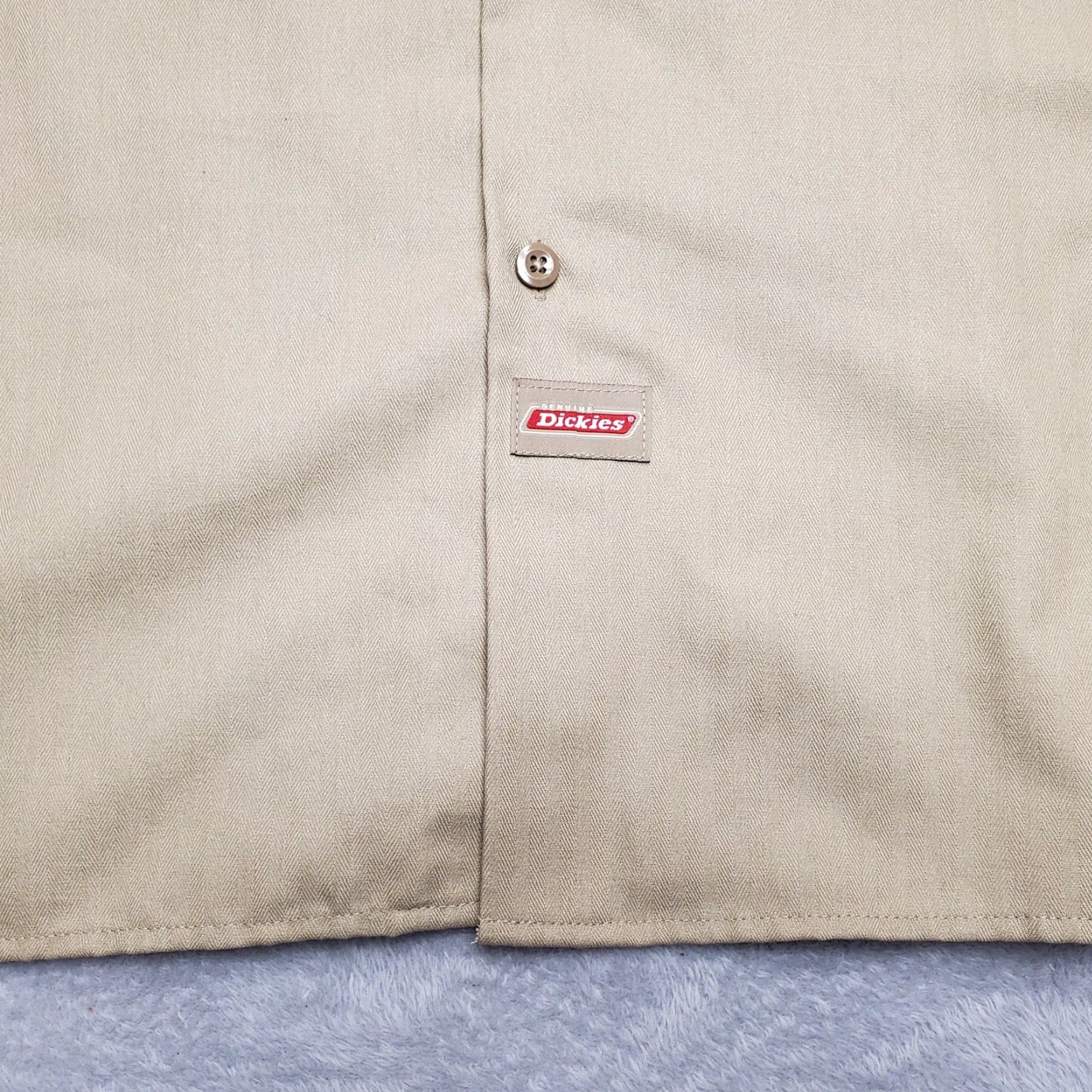 Dickies VINTAGE Dickies Shirt Mens 2XL Beige Herringbone Twill Workwear Long Sleeve Button-Up Solid MENS Size US XXL / EU 58 / 5 - 3 Thumbnail