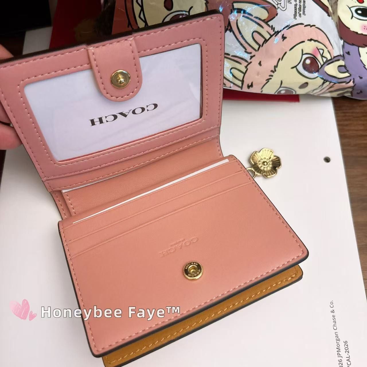 Coach Snap Wallet In Signature Canvas With Charm CEC34 Size ONE SIZE - 5 Thumbnail