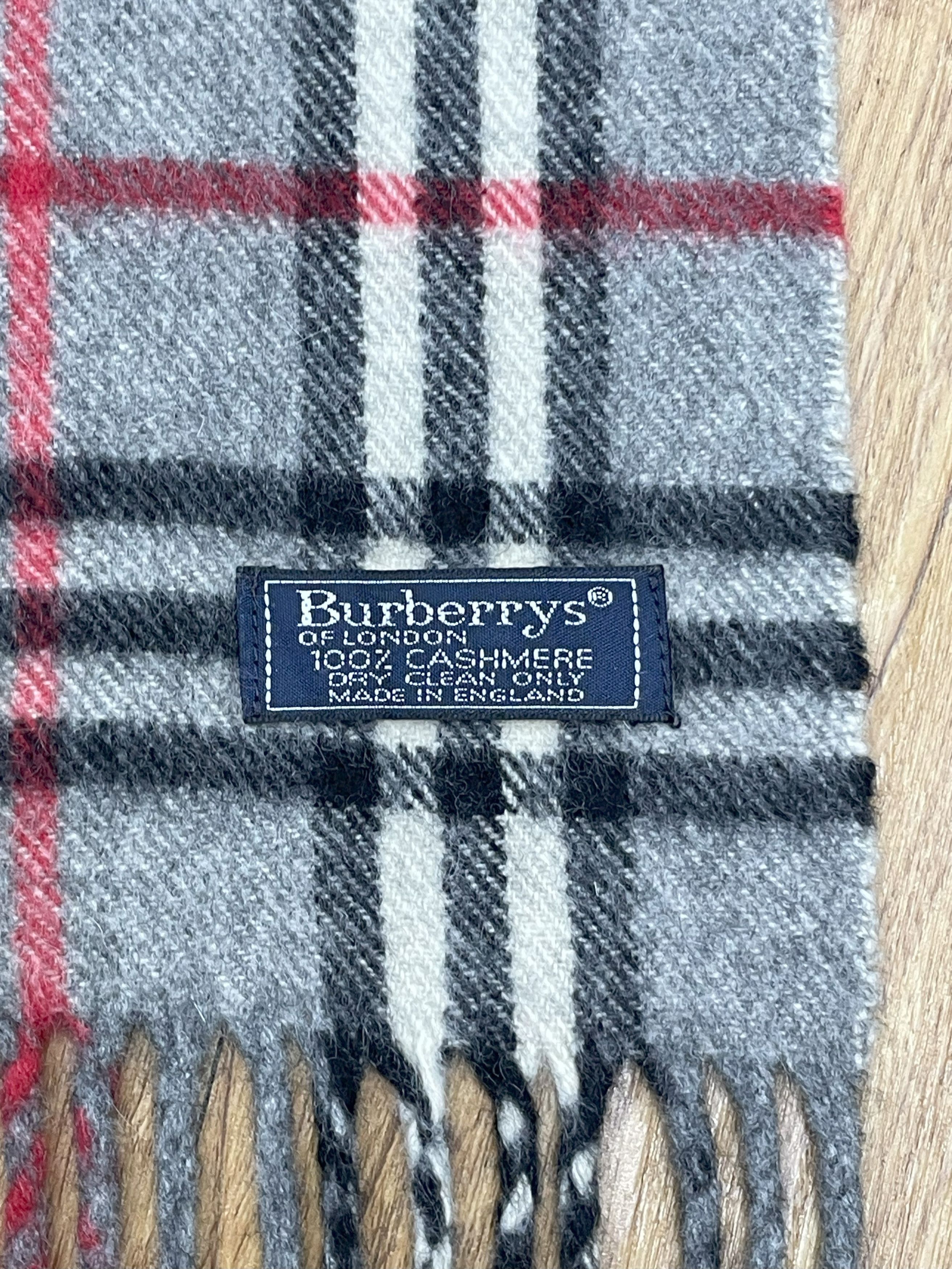 Burberry Burberrys Scarf / Muffler - 6153 Size ONE SIZE - 7 Thumbnail