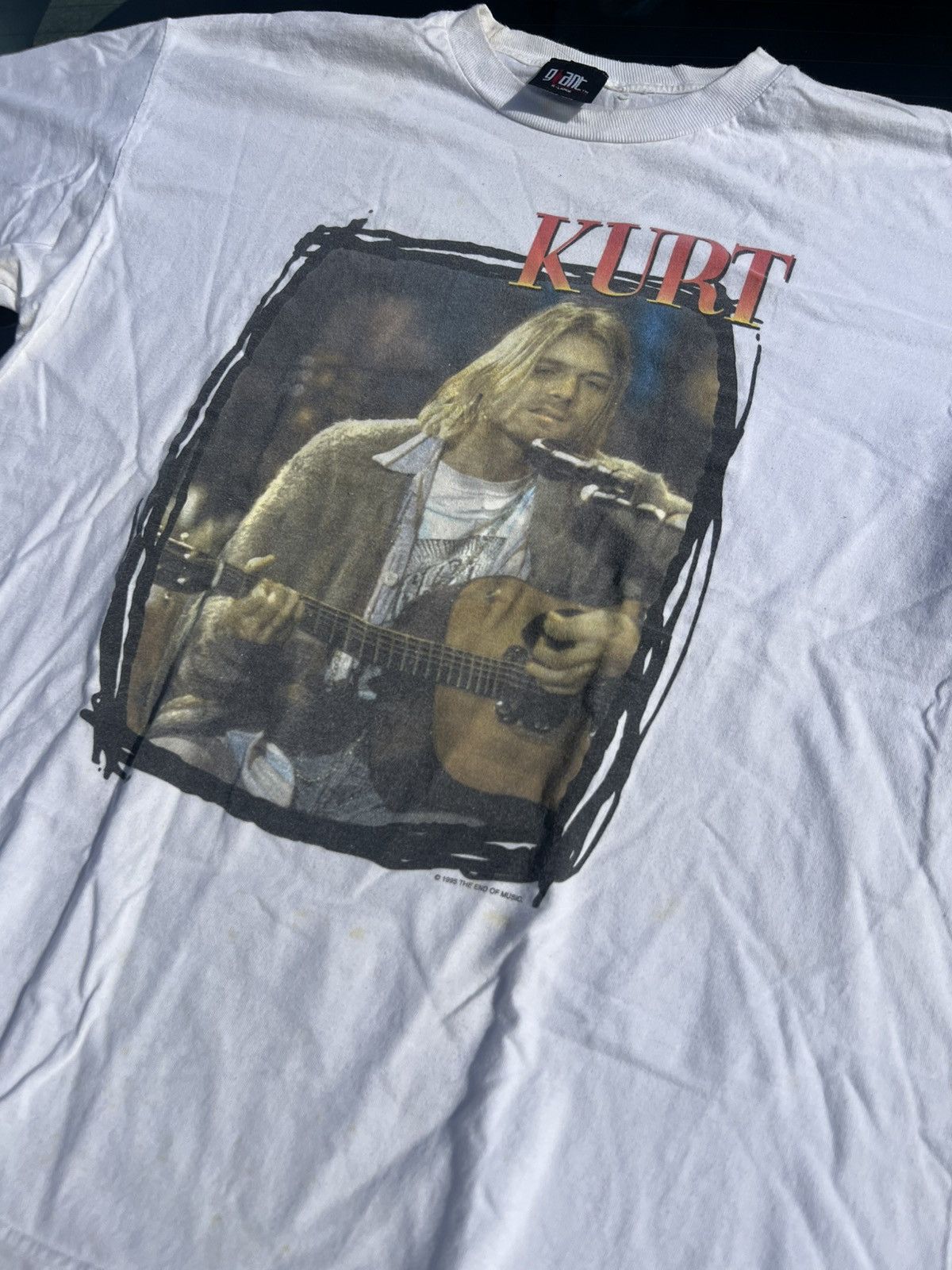 Band Tees Kurt Cobain MTV Unplugged Nirvana End of Music Size US XL / EU 56 / 4 - 3 Thumbnail