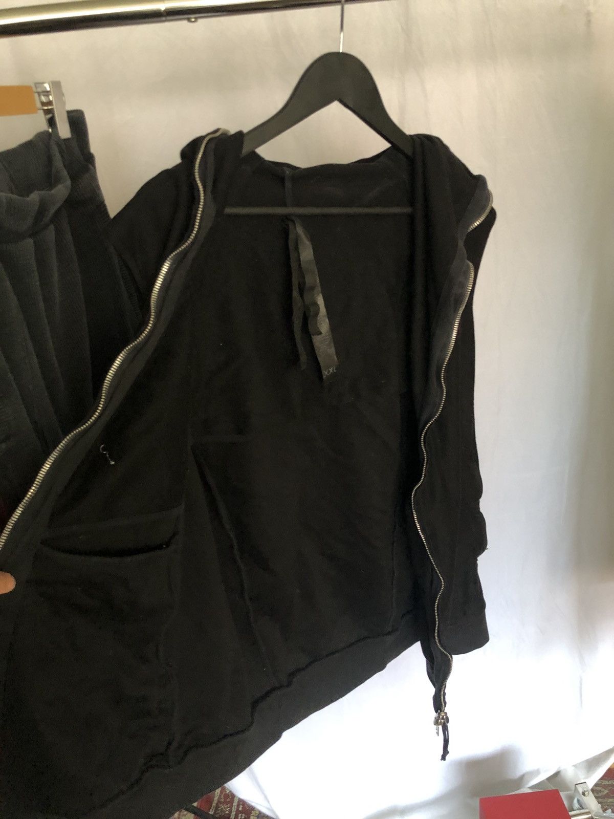 Boris Bidjan Saberi BORIS BIDJAN SABERI SS 17 “ninja” sleeveless hoodie Size US M / EU 48-50 / 2 - 10 Thumbnail