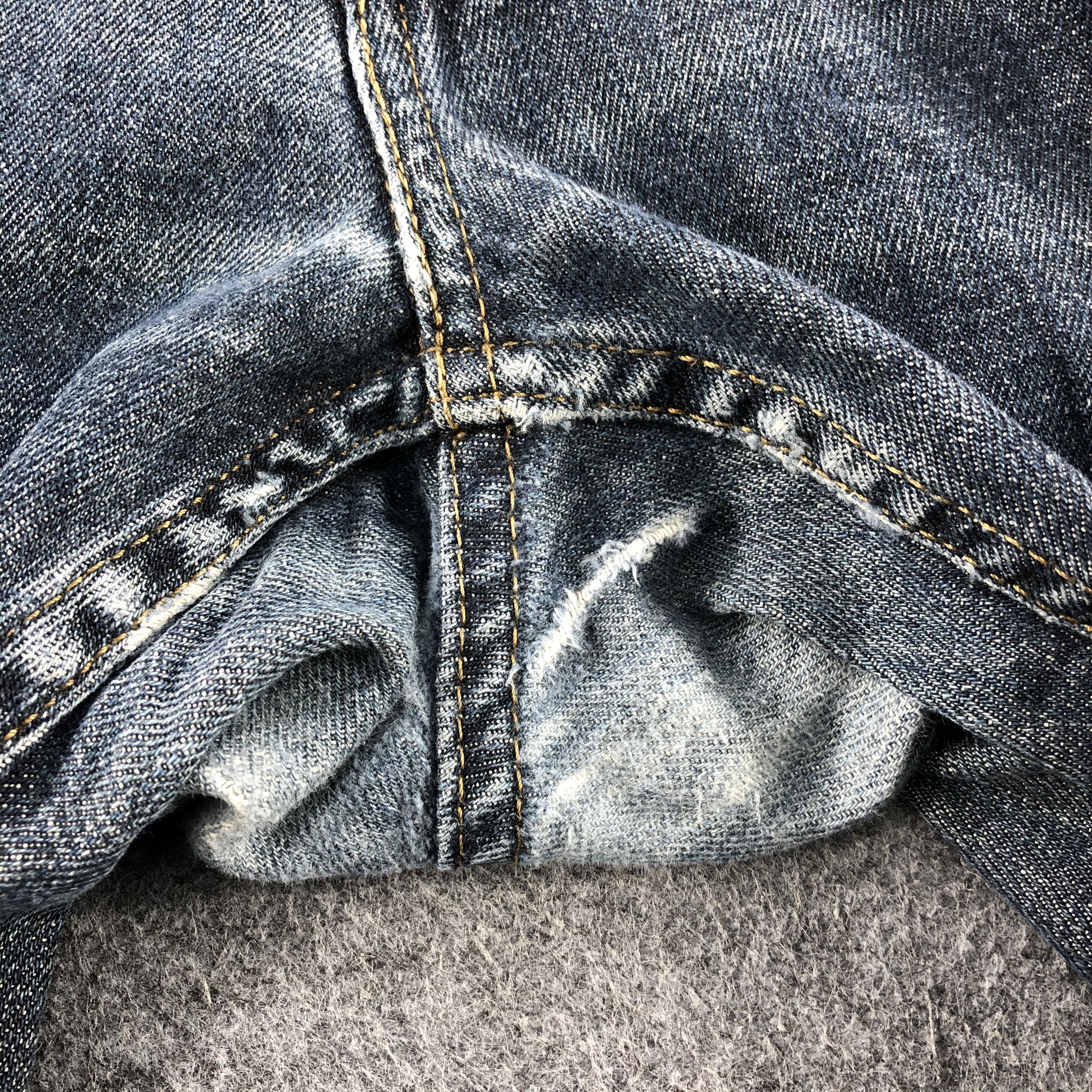 Levi's Vintage Blue Wash Levis 559 Jeans-J917 Size US 36 / EU 52 - 7 Thumbnail