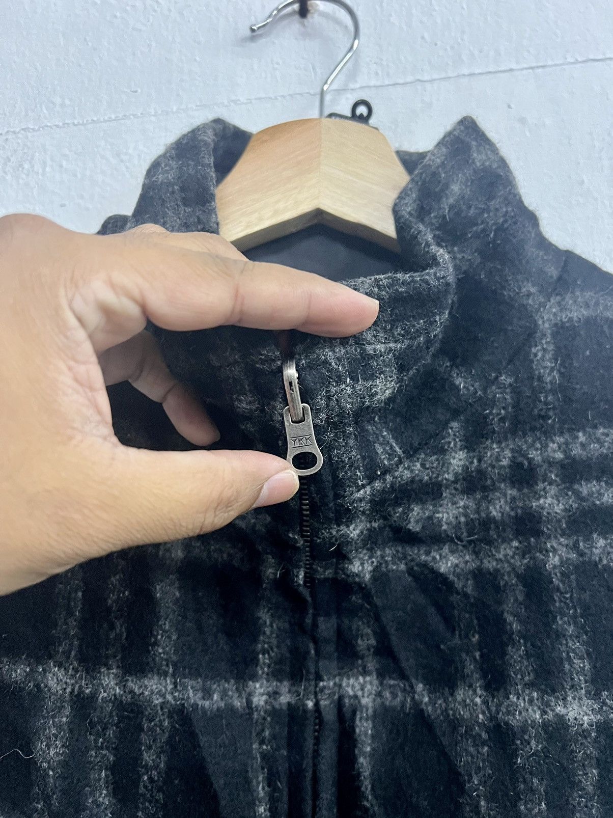 Burberry Burberry London Wool Checkered Black Reversible Vest Size US L / EU 52-54 / 3 - 7 Thumbnail
