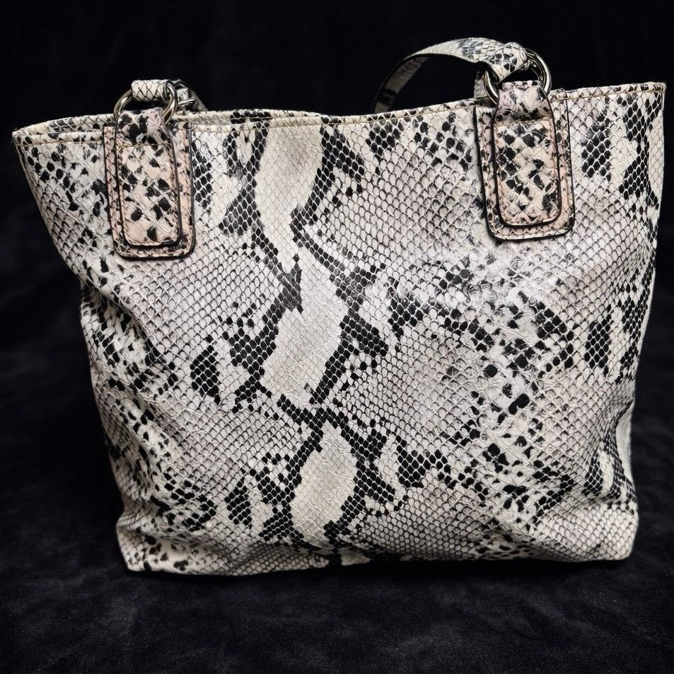 Other White Faux Snakeskin Rosetti Bag Size ONE SIZE - 7 Thumbnail
