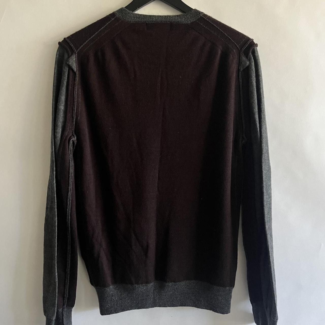 Comme des Garcons Comme Des Garcons vneck crewneck sweatshirt sweater M L Size US L / EU 52-54 / 3 - 3 Thumbnail