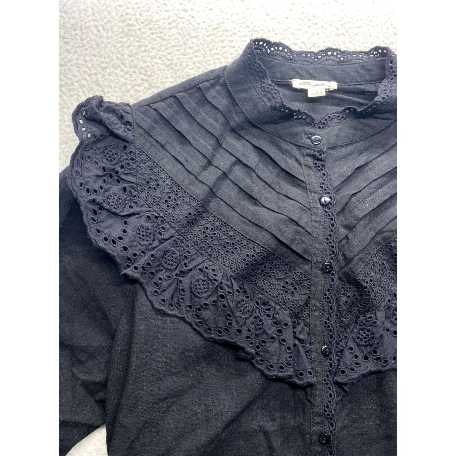 Pinko Ultra Pink Black Button-Up Blouse Womens M Lace Trim Ruffle Front Vintage Charm Size M / US 6-8 / IT 42-44 - 3 Thumbnail
