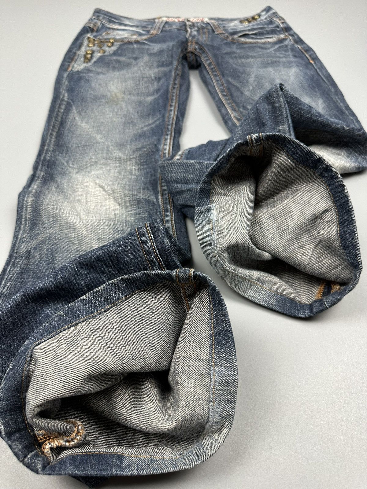 If Six Was Nine × Le Grande Bleu (L.G.B.) 🔥Flared🔥Drive Jeans Lightning Design Denim Size US 29 - 7 Thumbnail