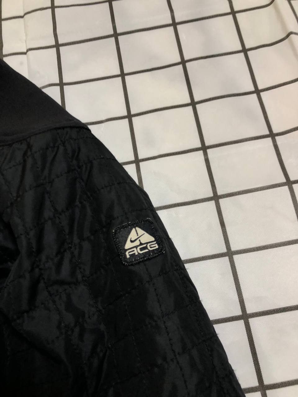 Nike Rare Nike vintage metallic swoosh logo softshell jacket Size M / US 6-8 / IT 42-44 - 5 Thumbnail