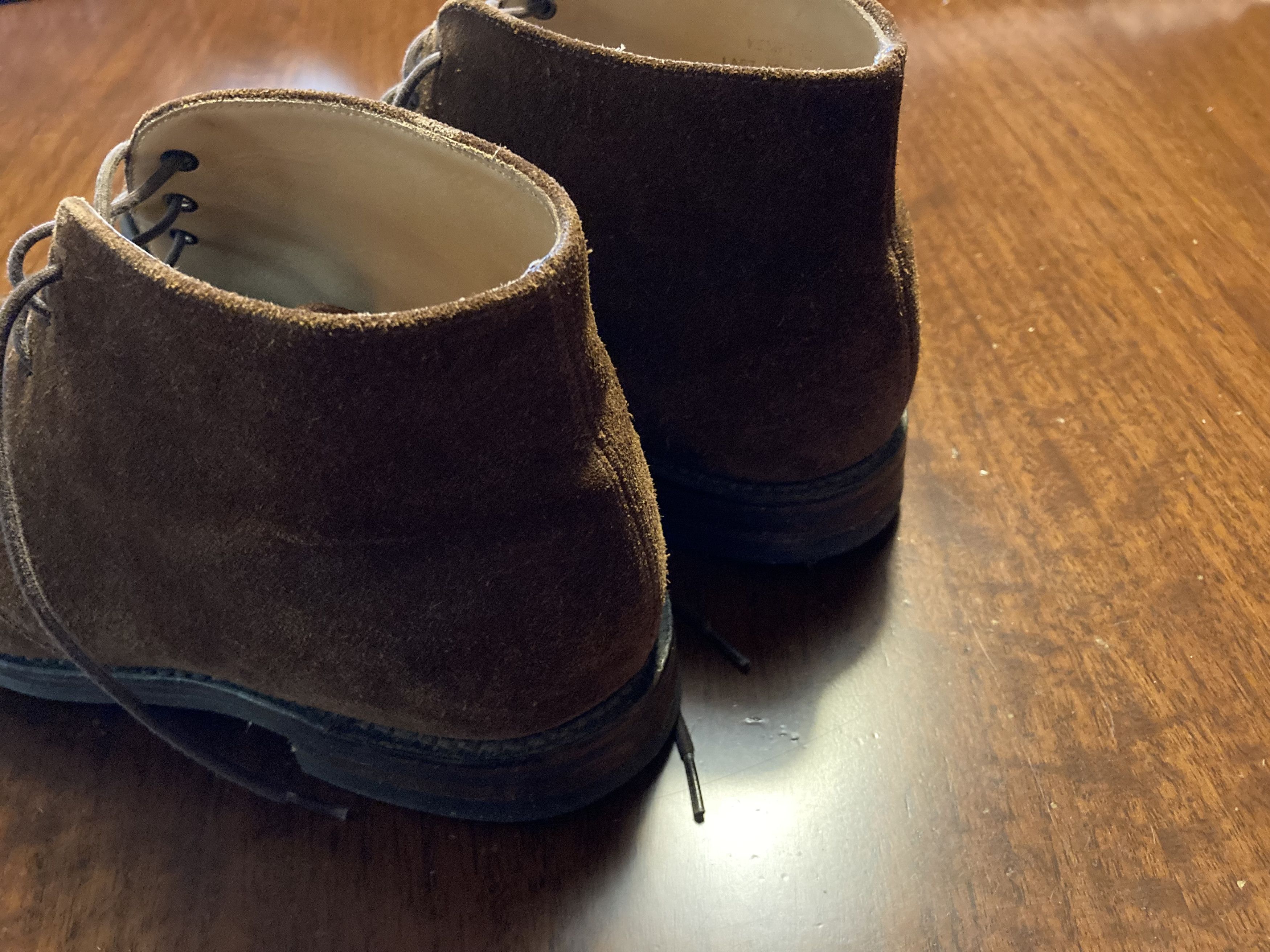 Loake Loake 1880 Kempton chukka desert boots UK 7 Made in England Size US 8 / EU 41 - 8 Thumbnail