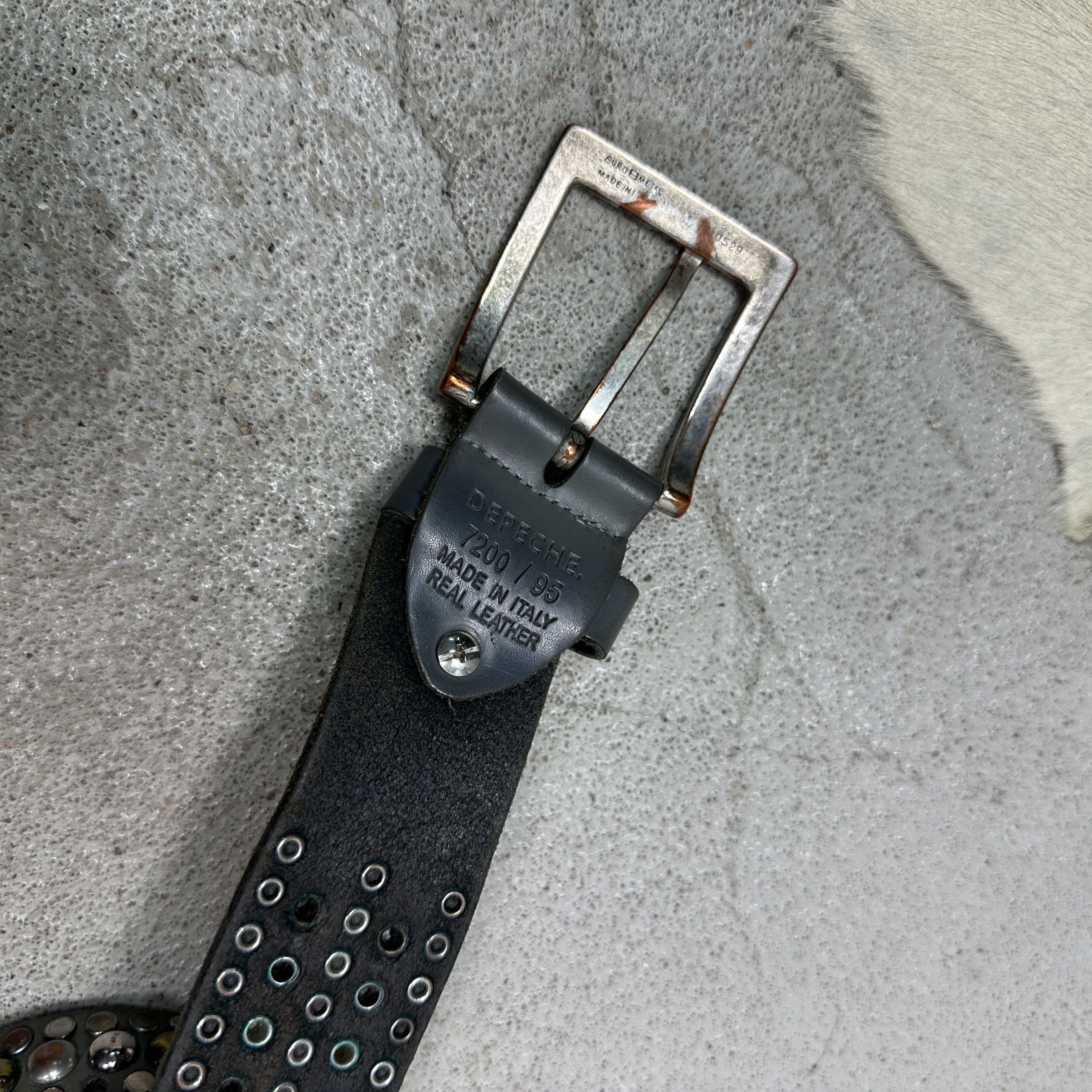 Vintage Vintage Avant Garde Grunge Leather Belt Y2K Size ONE SIZE - 5 Thumbnail