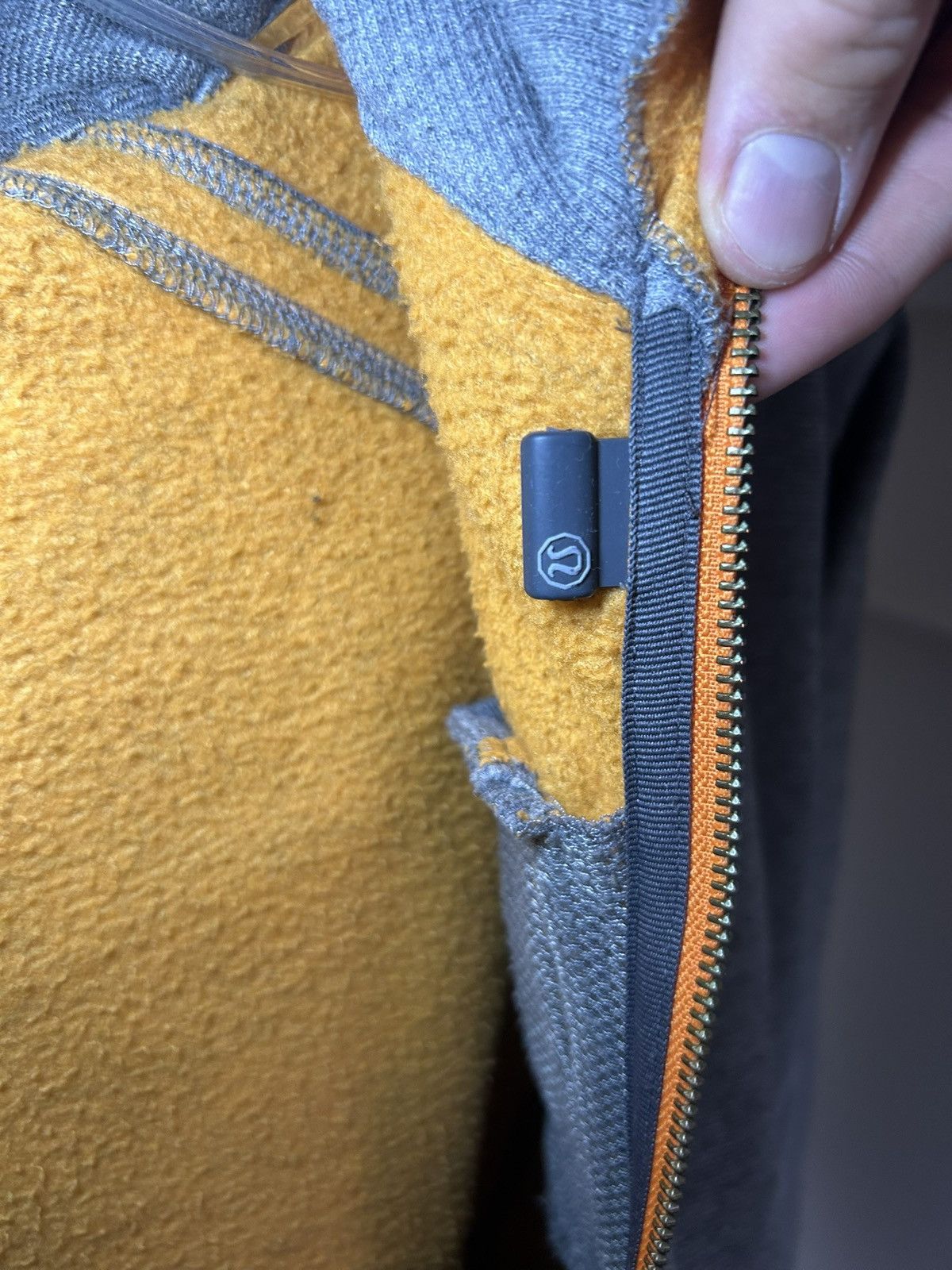 Lululemon Vintage Lululemon scuba high neck zip-up hoodie Size US XL / EU 56 / 4 - 6 Thumbnail
