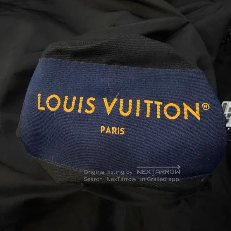 Louis Vuitton Louis Vuitton Black pin full of logo double-sided wear ass Size US L / EU 52-54 / 3 - 8 Thumbnail