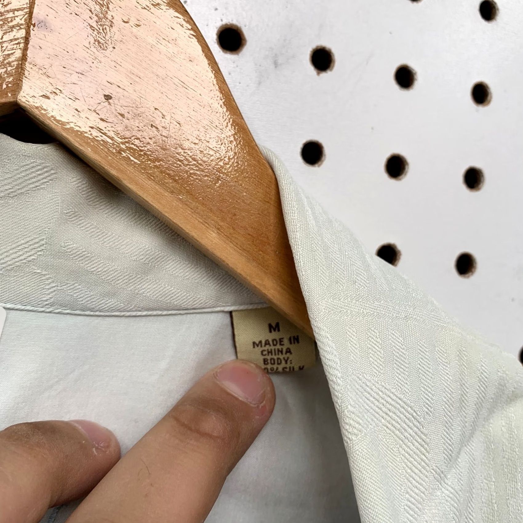 Tommy Bahama Tommy Bahama Shirt Mens Medium Light Blue Embroidered Eagle 100% Silk Button Size US M / EU 48-50 / 2 - 4 Thumbnail