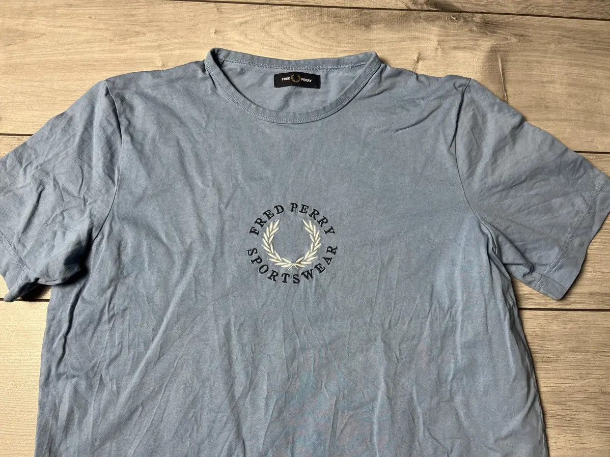 Fred Perry Fred perry box logo tshirt size Large Size US L / EU 52-54 / 3 - 3 Thumbnail