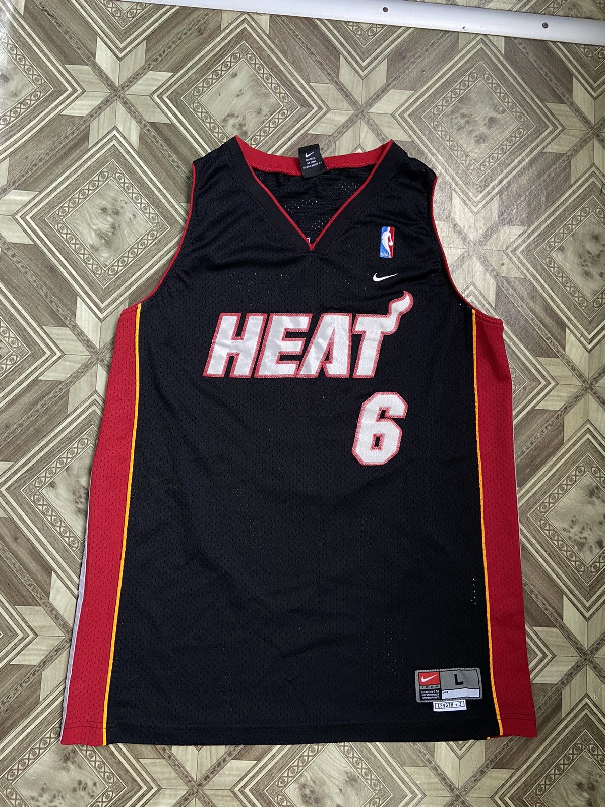 NBA Nike Eddy Jones Miami Heat NBA vintage jersey Size US L / EU 52-54 / 3 - 3 Thumbnail