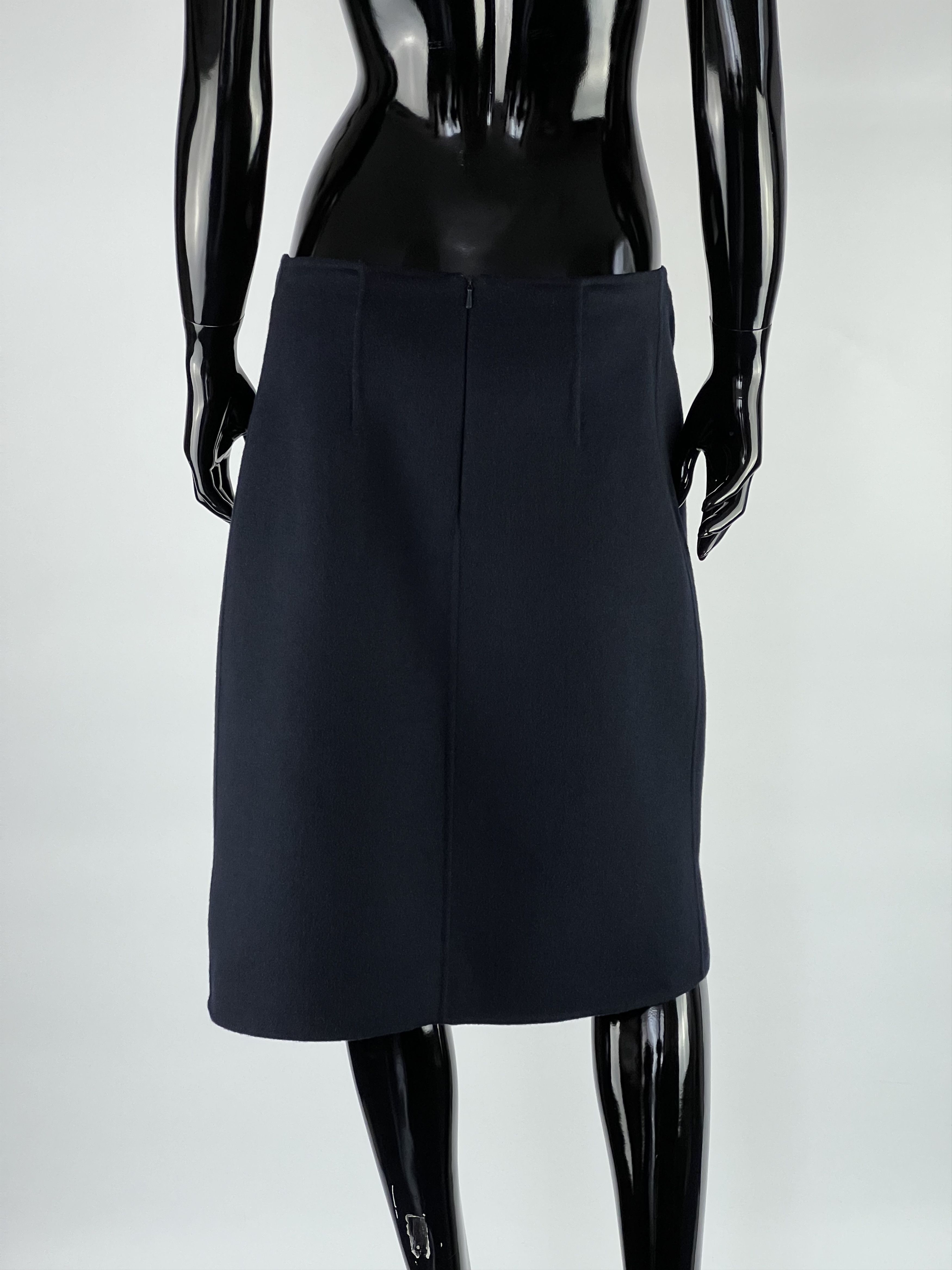 Max Mara S Max Mara Wool Angora Knee Lenght Skirt Silk Lined US10 Size 30" / US 8 / IT 44 - 2 Thumbnail