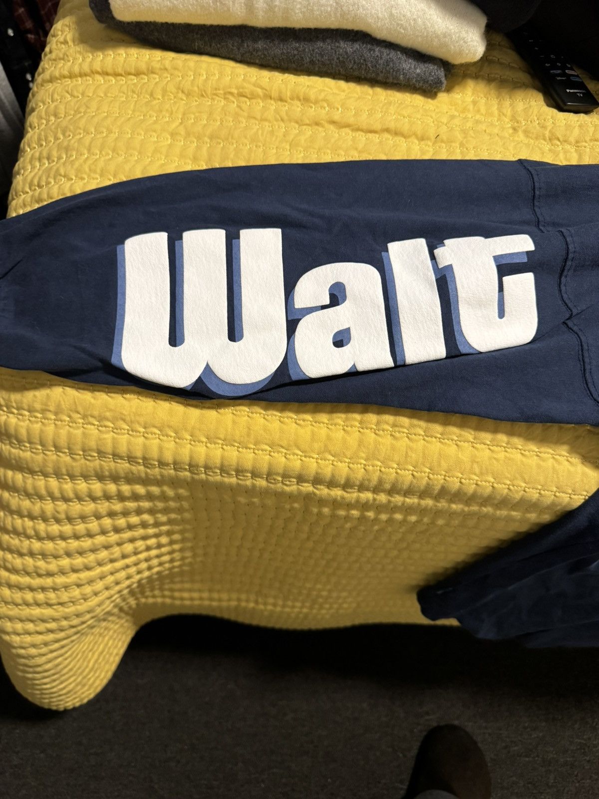Disney Walt Disney World Stitch Spirit Jersey Size US L / EU 52-54 / 3 - 4 Thumbnail