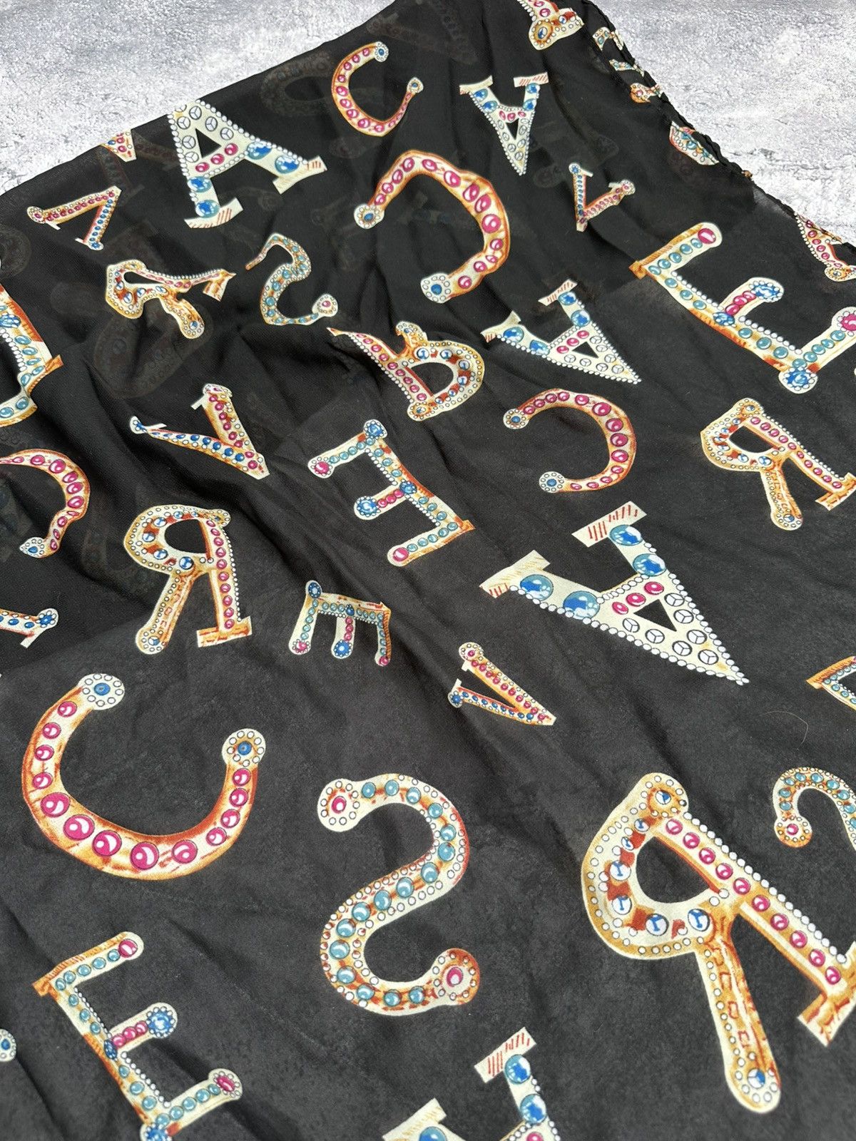 Versace Versace Vintage Silk Monogram Handkerchief Scarf Neckwear Size ONE SIZE - 9 Thumbnail