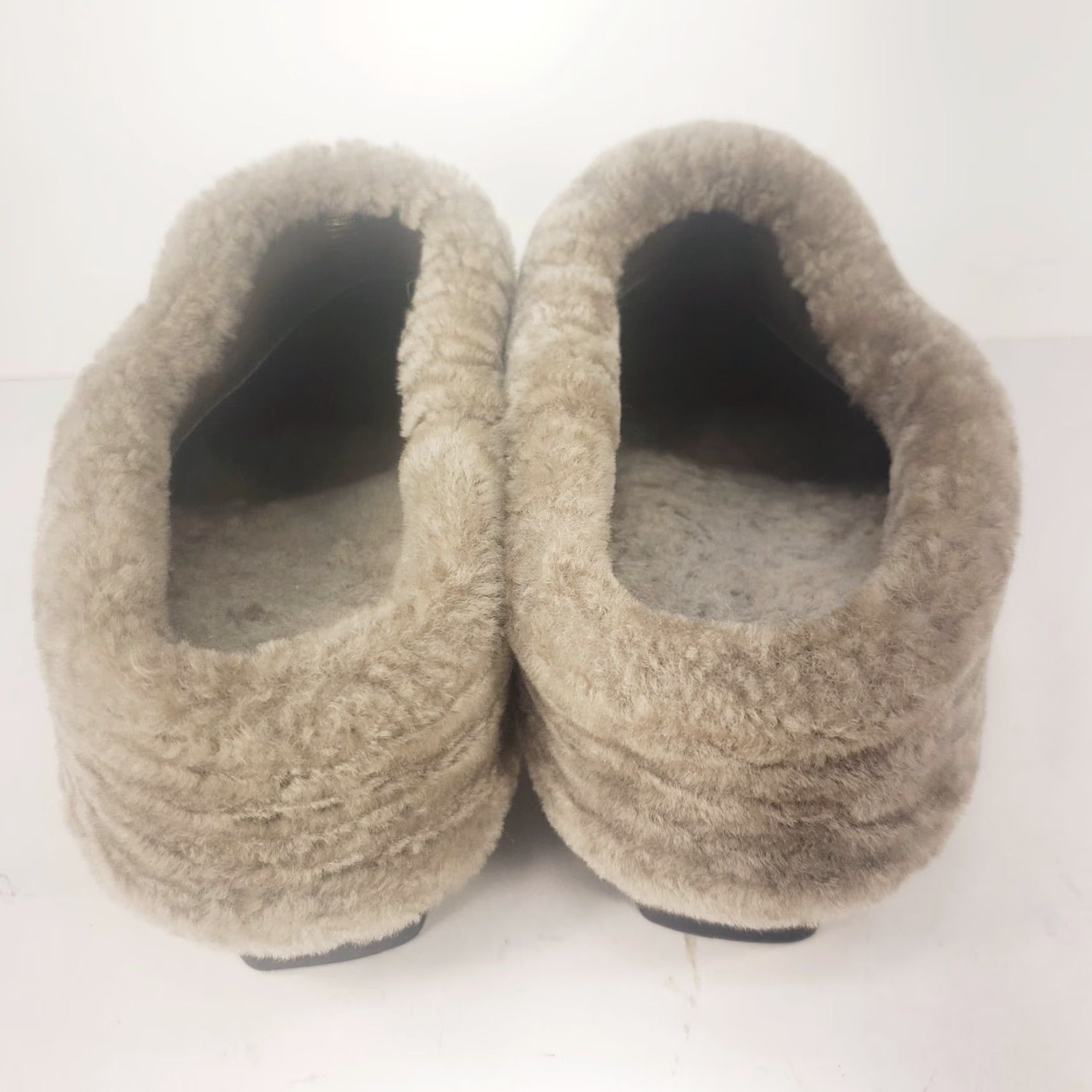 Olive ANTEOLOPE COLLECTION Olive Brown SUEDE WEDGE CLOGS Slip On Fur Lined Trim Womens 8 EU39 Size US 8 / IT 38 - 6 Thumbnail