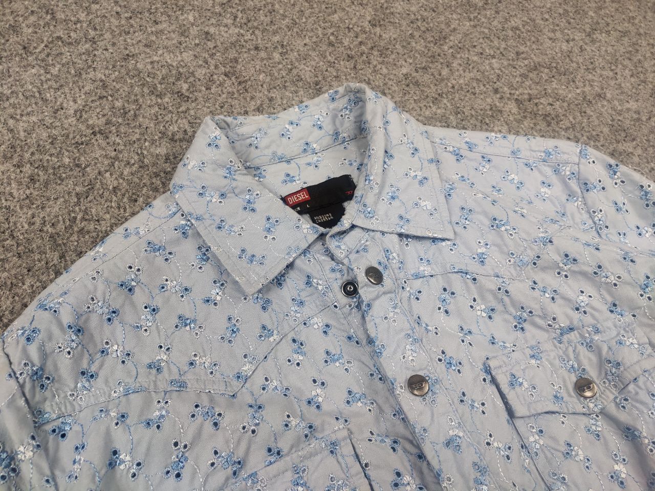 Diesel Vintage Diesel shirt Long sleeve embroidered flowers Y2k Size L / US 10 / IT 46 - 6 Thumbnail