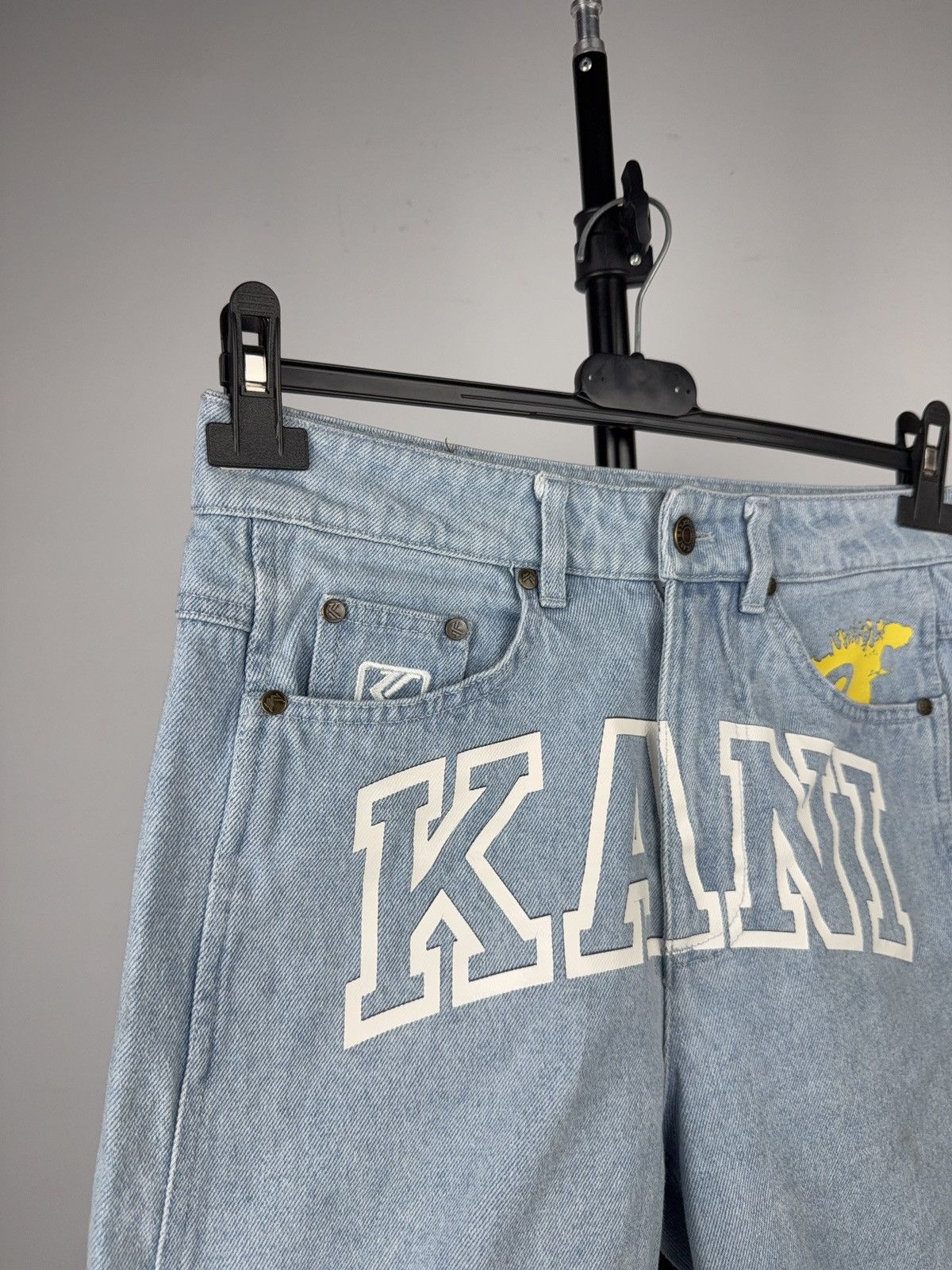 Karl Kani Luxury Karl Kani Y2K SK8 Big Logo Denim Shorts Womens XS Size 28" / US 6 / IT 42 - 5 Thumbnail