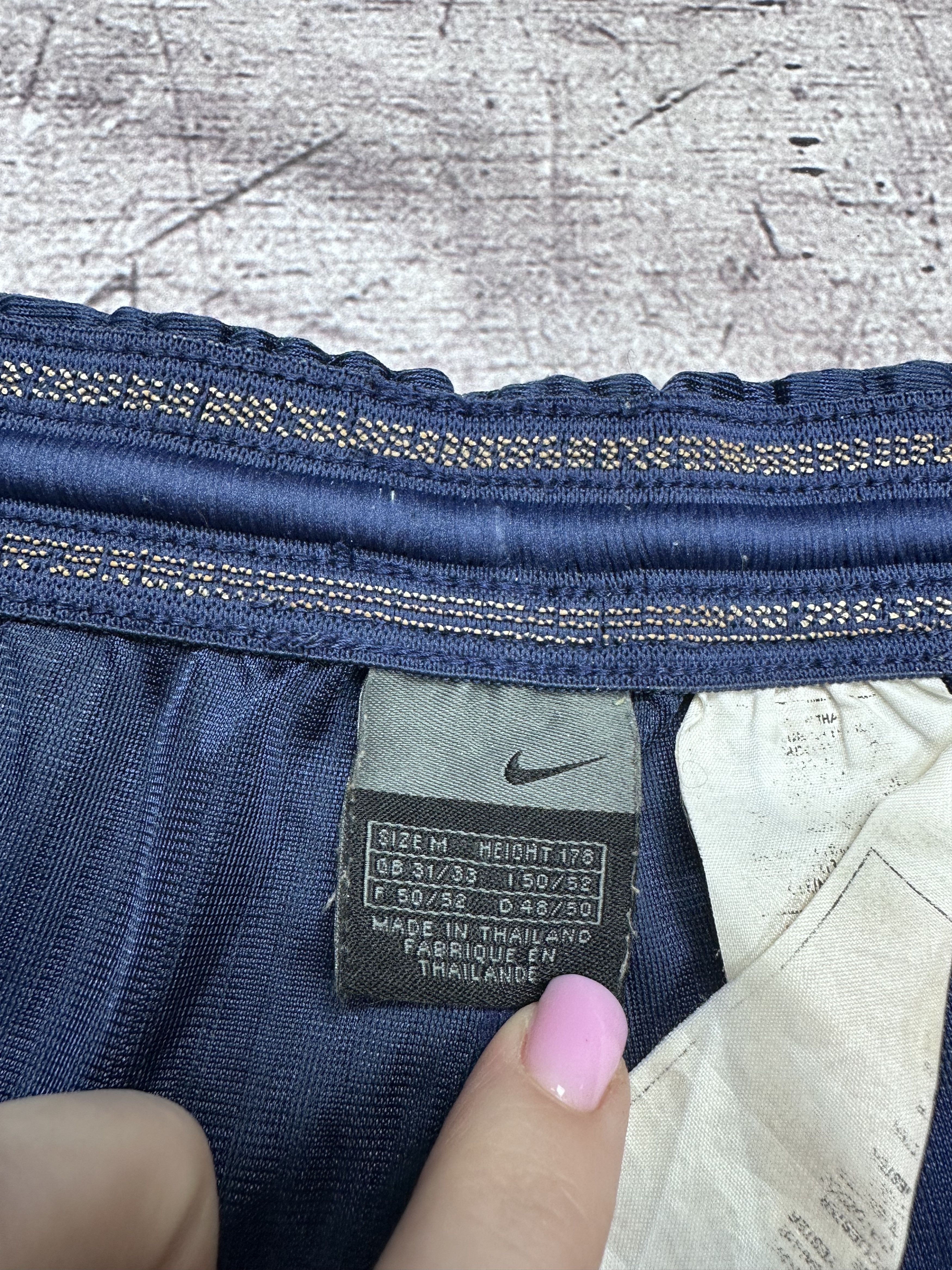 Nike Nike Dri Fit Vintage Mens Shorts Size US 32 / EU 48 - 5 Thumbnail
