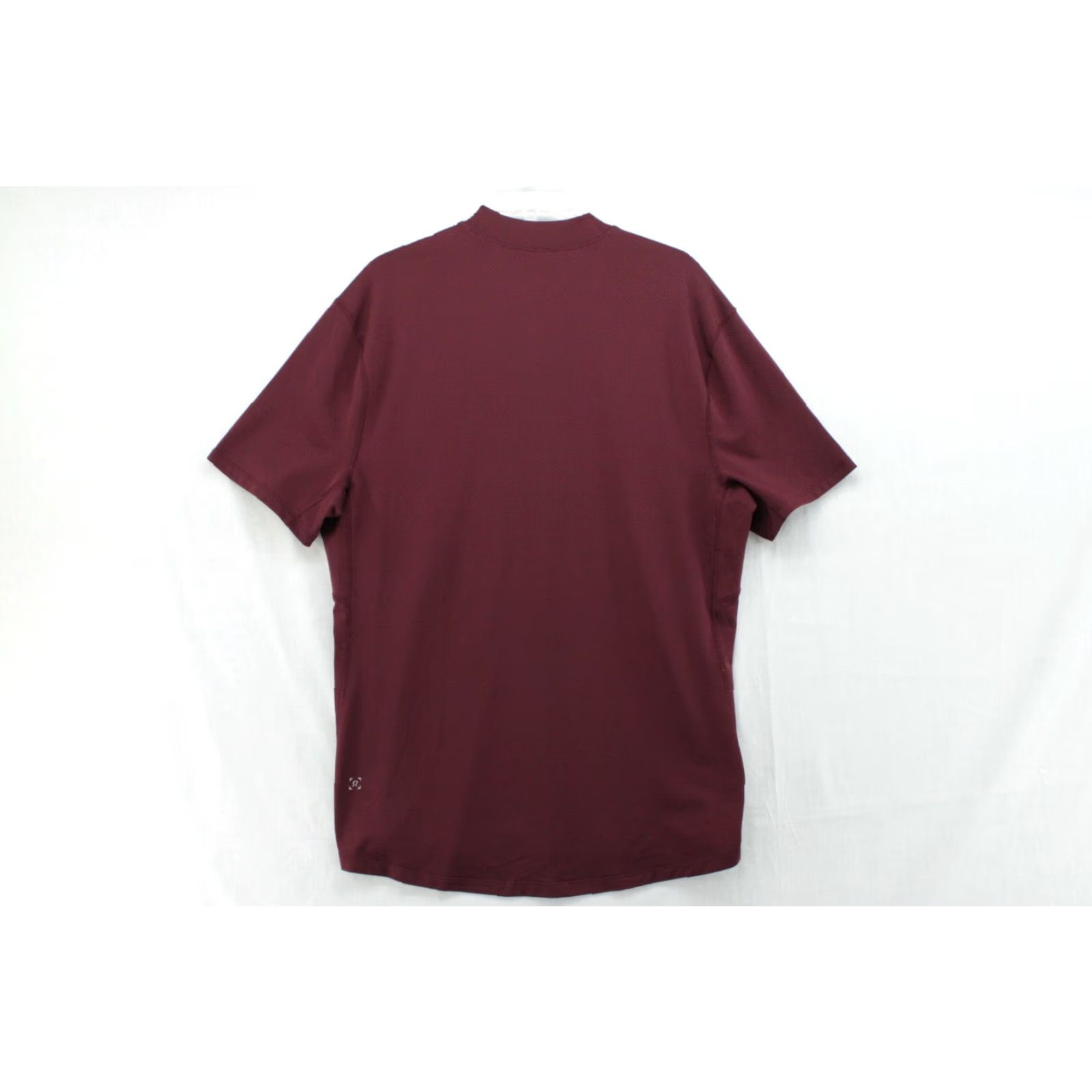 Lululemon Lululemon License to Move T-Shirt Mens Large Burgundy Crew Neck Waffle Knit Size US L / EU 52-54 / 3 - 4 Thumbnail