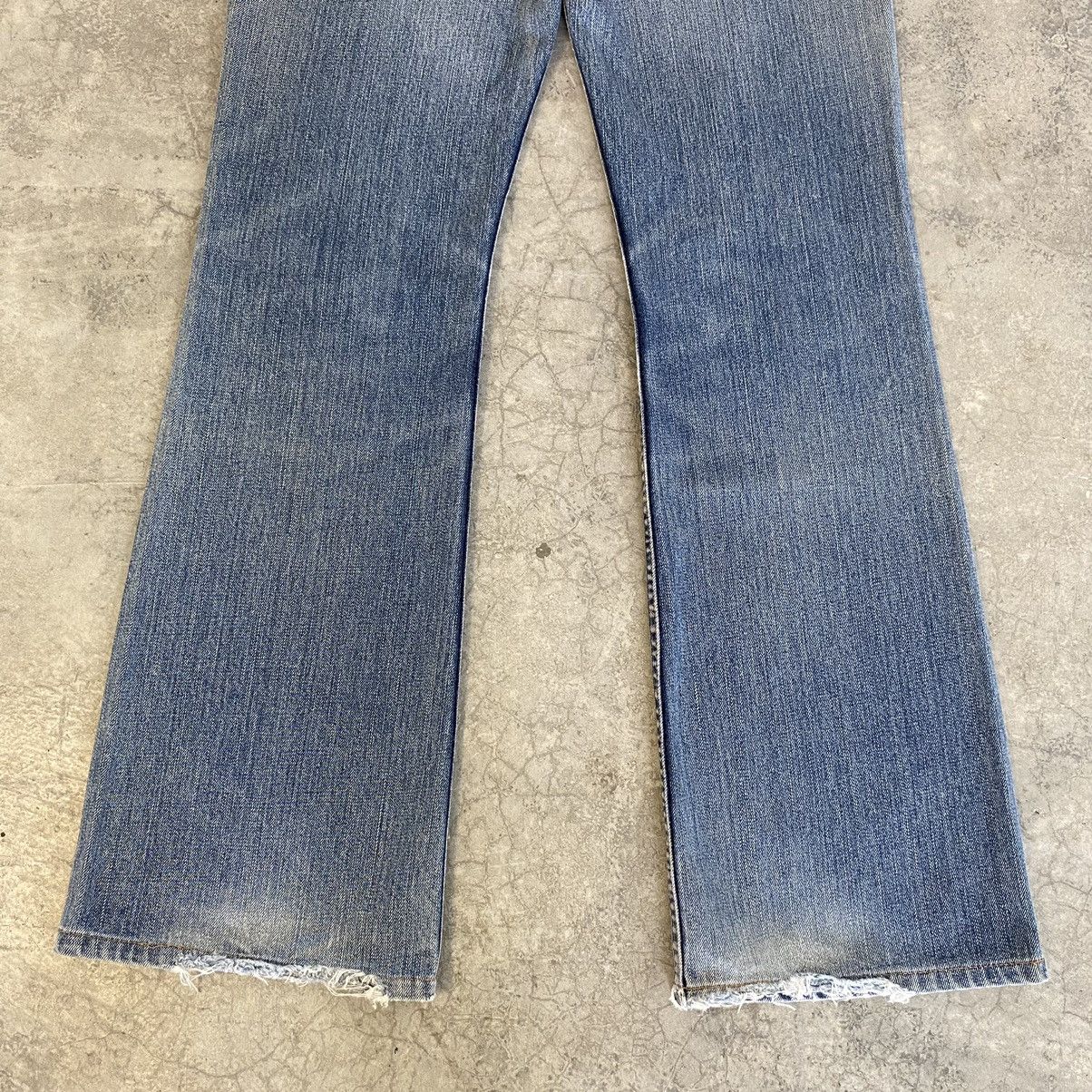 Levi's Vintage Levis 517 Faded Blue Bootcut Flared Jeans Size US 30 / EU 46 - 16 Thumbnail