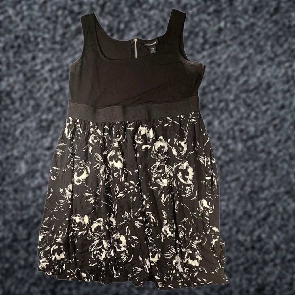 Vintage Lane Bryant Dress Womens 1X Black Floral Sleeveless Fit & Flare Scoop Neck USA Size XL / US 12-14 / IT 48-50 - 1 Thumbnail