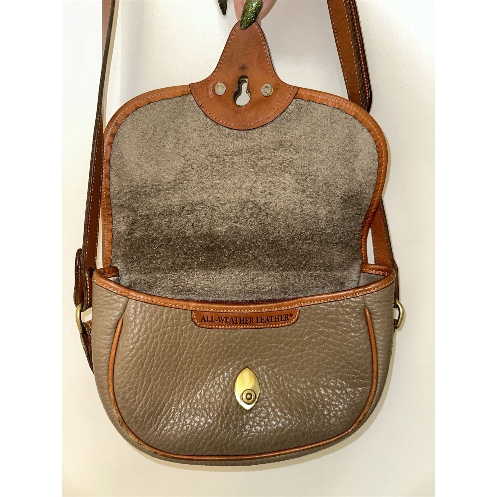 Dooney & Bourke Vtg Dooney & Bourke Cavalry Trooper Shoulder Bag Crossbody Size ONE SIZE - 6 Thumbnail