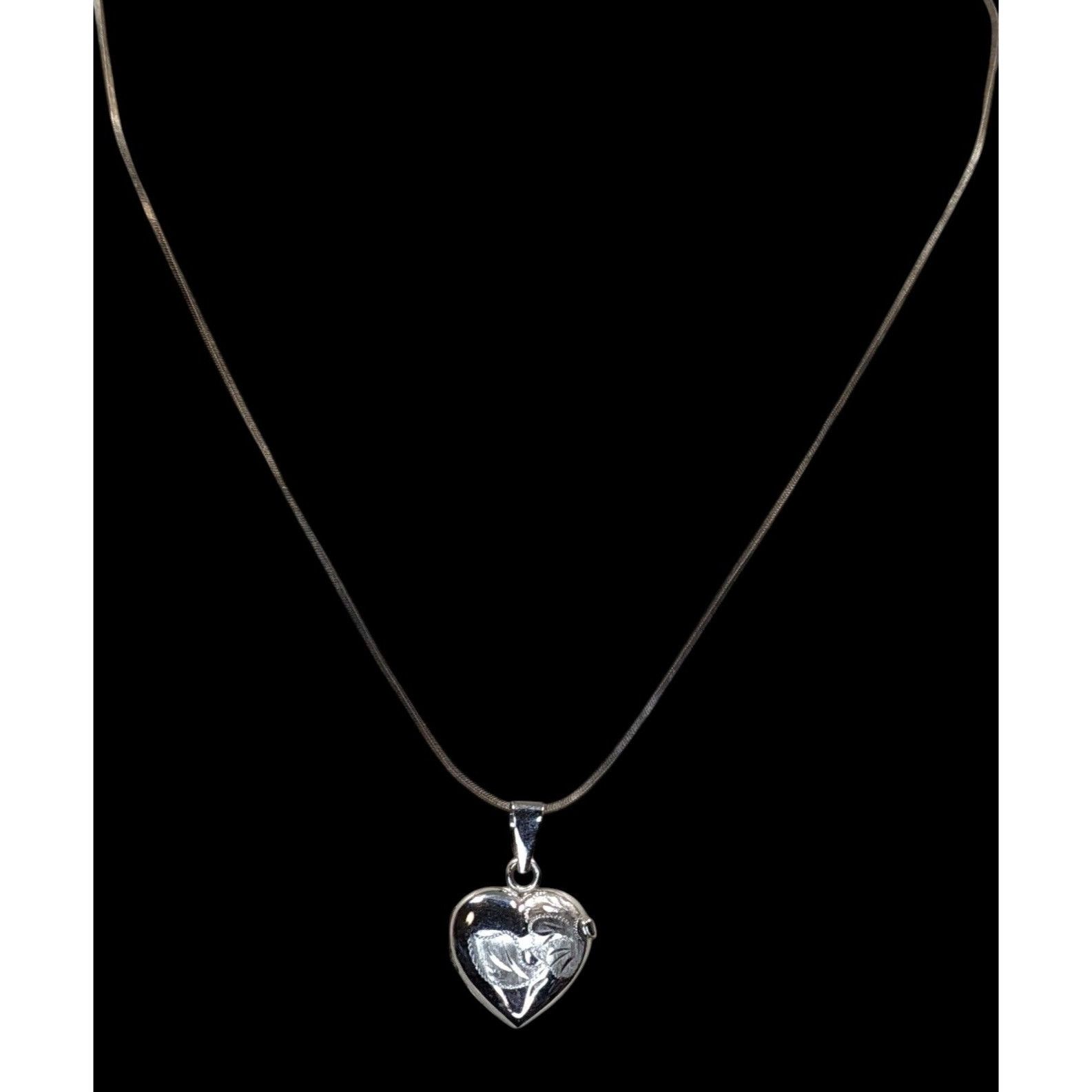 Other Vintage Engraved Sterling Silver Heart Locket Necklace Size ONE SIZE - 6 Thumbnail