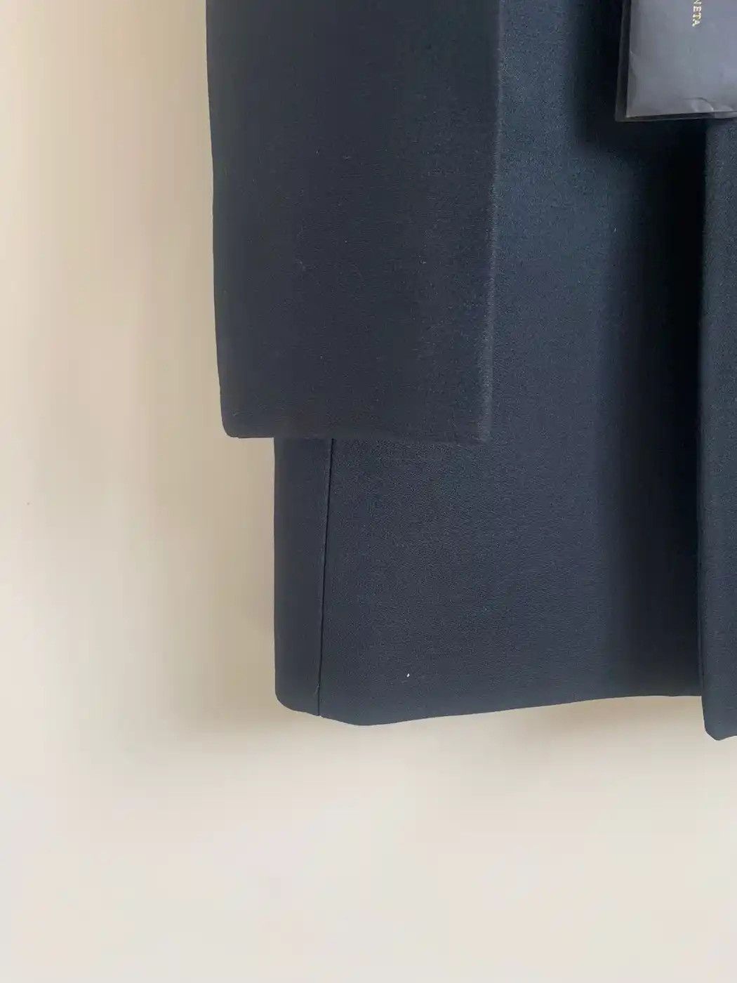 Bottega Veneta FALL19 56 Bottega Veneta Compact Dry Wool Long Classic Coat Size US XL / EU 56 / 4 - 6 Thumbnail