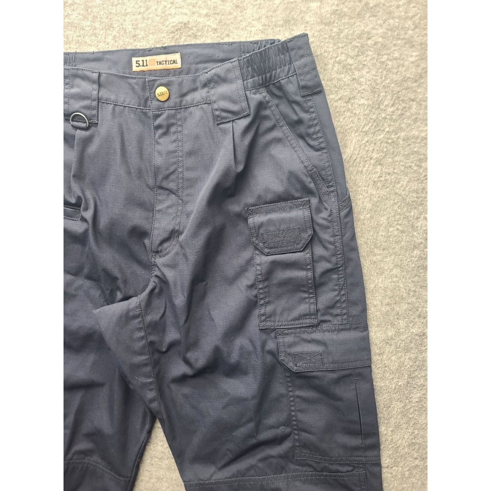 Vintage 5.11 Tactical Taclite EMS Pants Womens 4 Tall 28x34 Regular Fit Straight Leg Cargo Twill Cotton Polyester Blue Mens, Womens, Girls Size 27" / US 4 / IT 40 - 7 Thumbnail