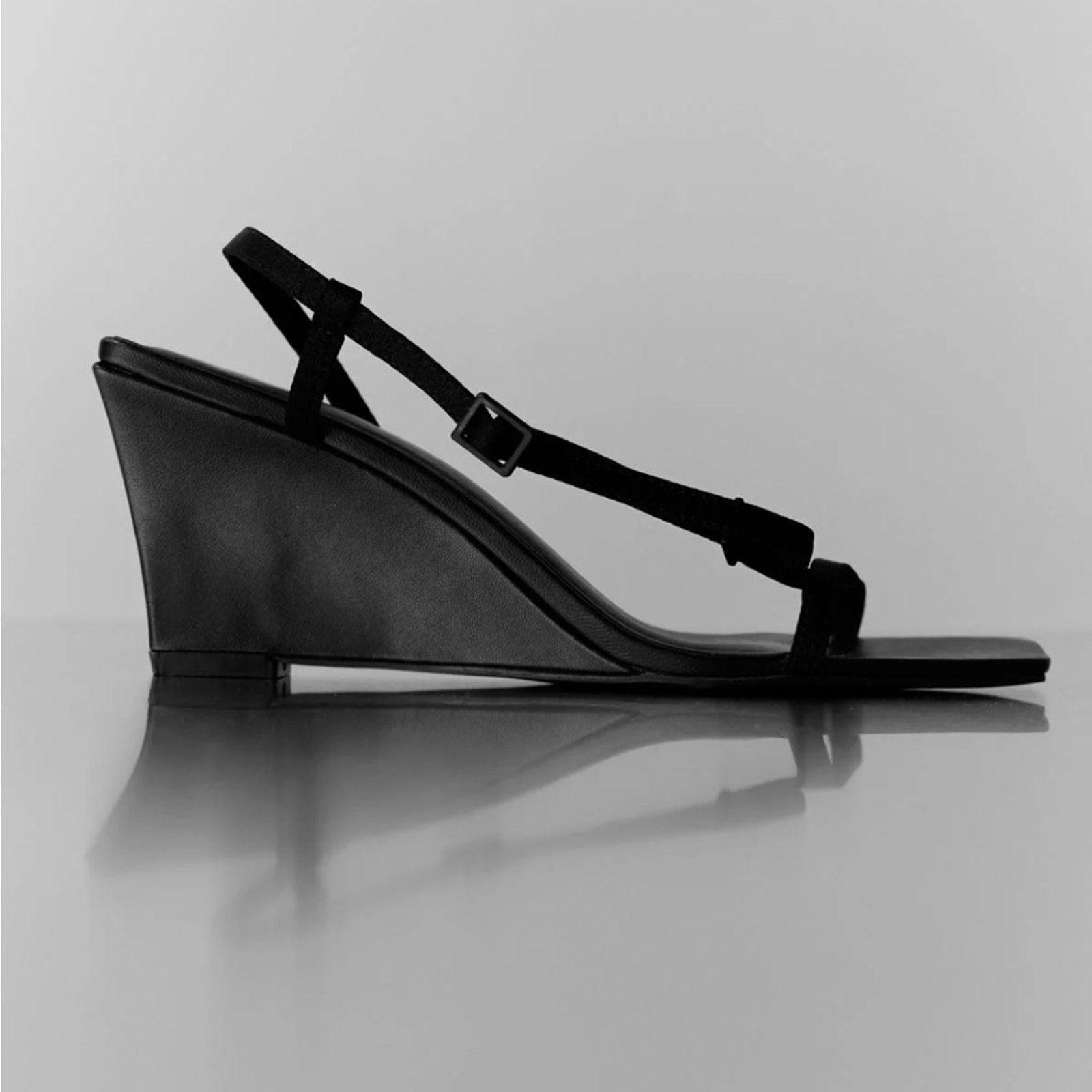 St. Agni ST.AGNI Brassiere Wedges Black 37 Size US 7 / IT 37 - 5 Thumbnail