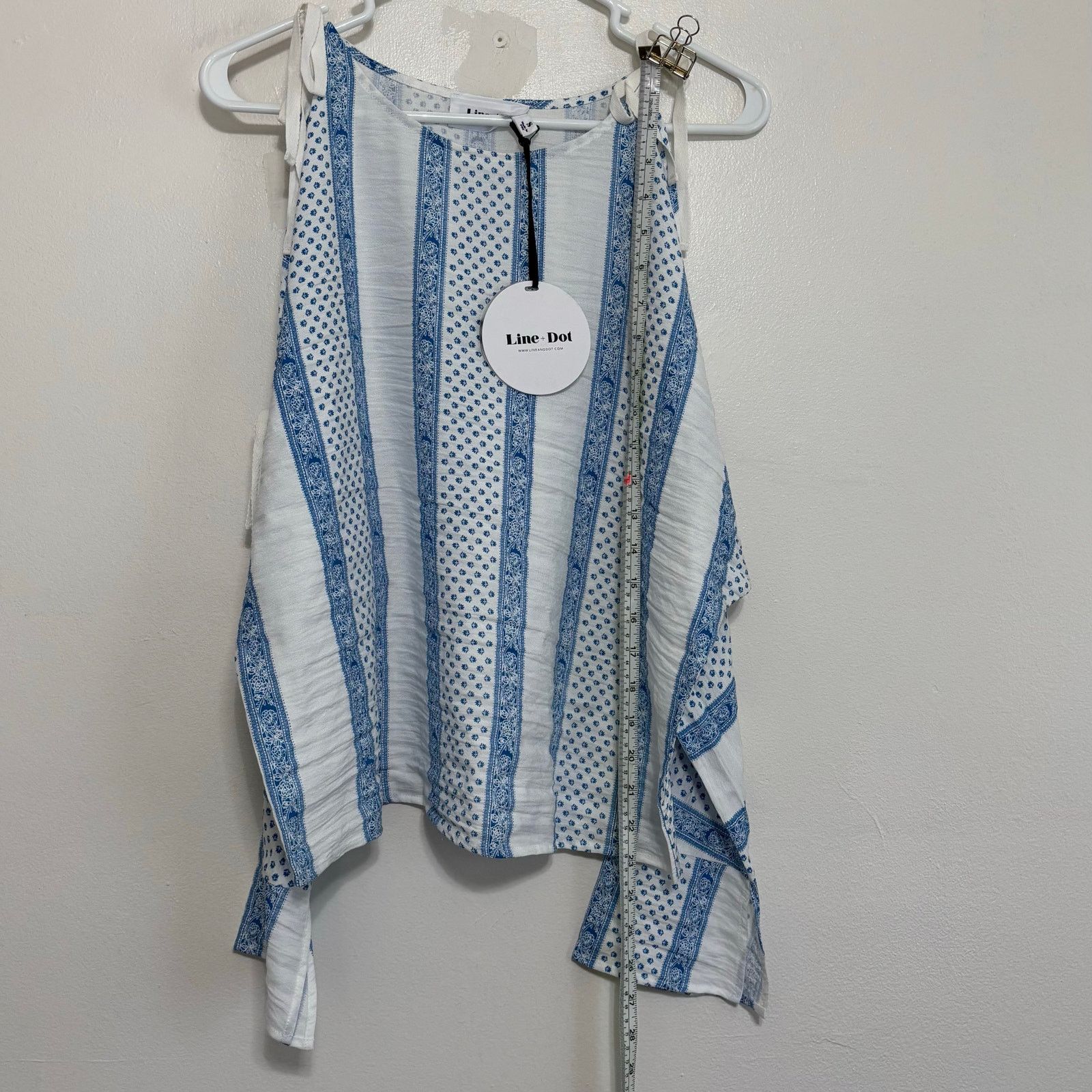 Other LINE & DOT Blue & White Cold Shoulder Top Size Small NWT Size S / US 4 / IT 40 - 3 Thumbnail