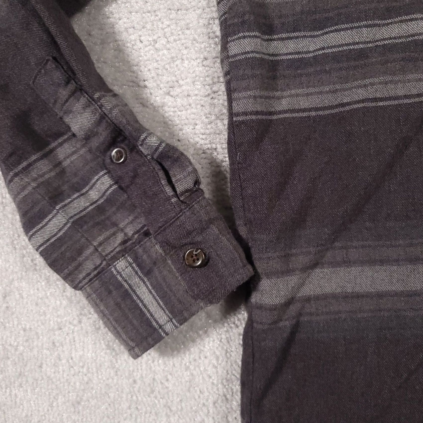 Pacsun Pacsun Shirt Mens M Medium Button-Up Gray Boxy Fit Striped Long Sleeves Flannel Size US M / EU 48-50 / 2 - 5 Thumbnail