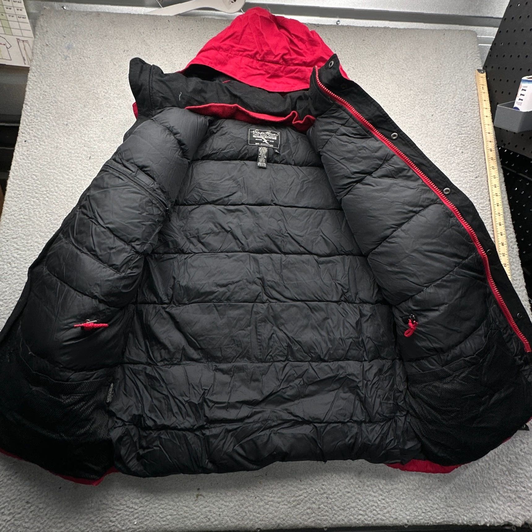 Eddie Bauer Eddie Bauer Jacket Men M Red Hooded Goose Down Puffer Quilted Black Long Parka Size US M / EU 48-50 / 2 - 6 Thumbnail