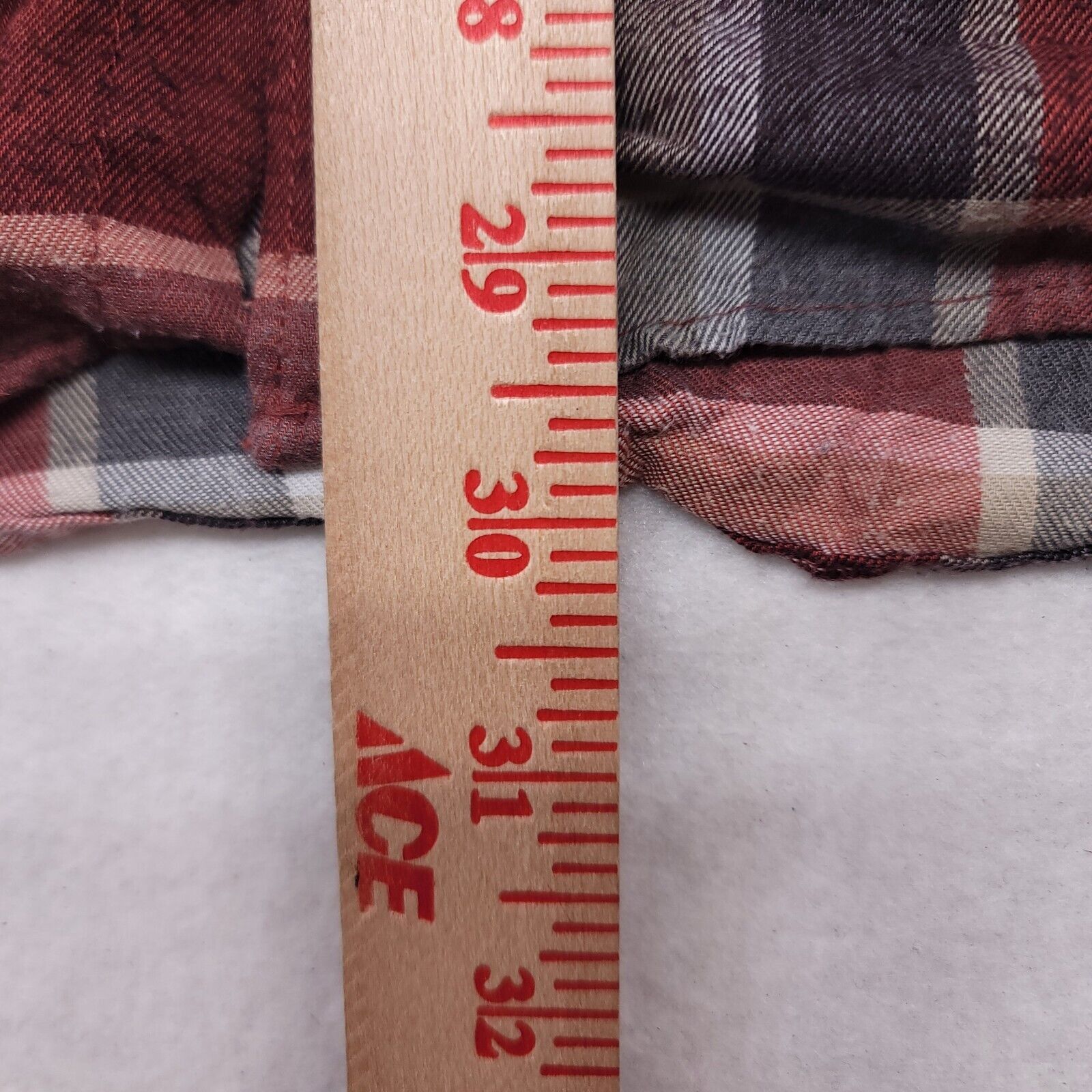 Van Heusen Van Heusen Madras Flannel Button Up Shirt Mens Size S Red Size US S / EU 44-46 / 1 - 7 Thumbnail