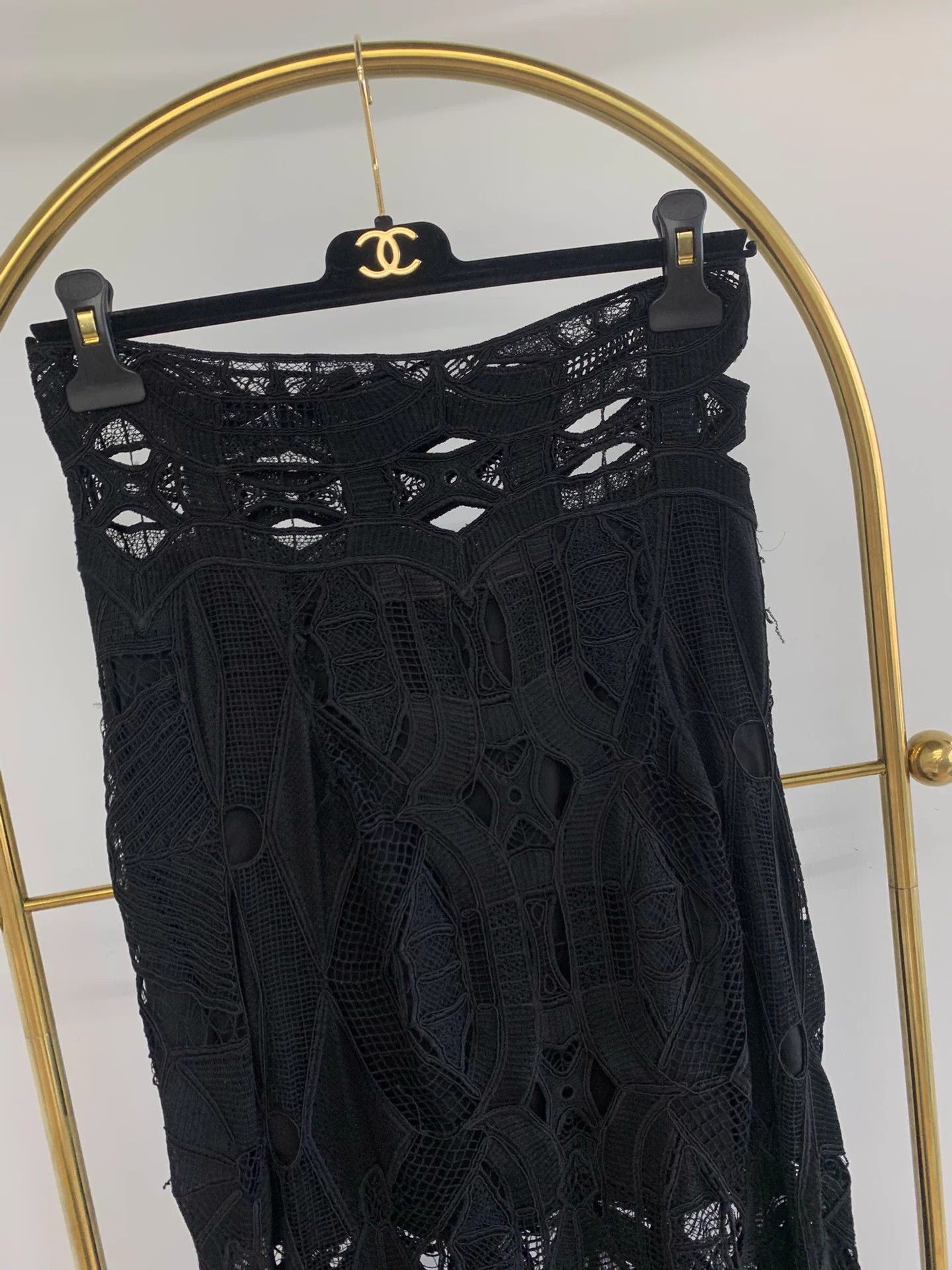 Jonathan Simkhai JONATHANSIMKHAI black lace cutout skirt US 4 new Size 27" / US 4 / IT 40 - 2 Thumbnail