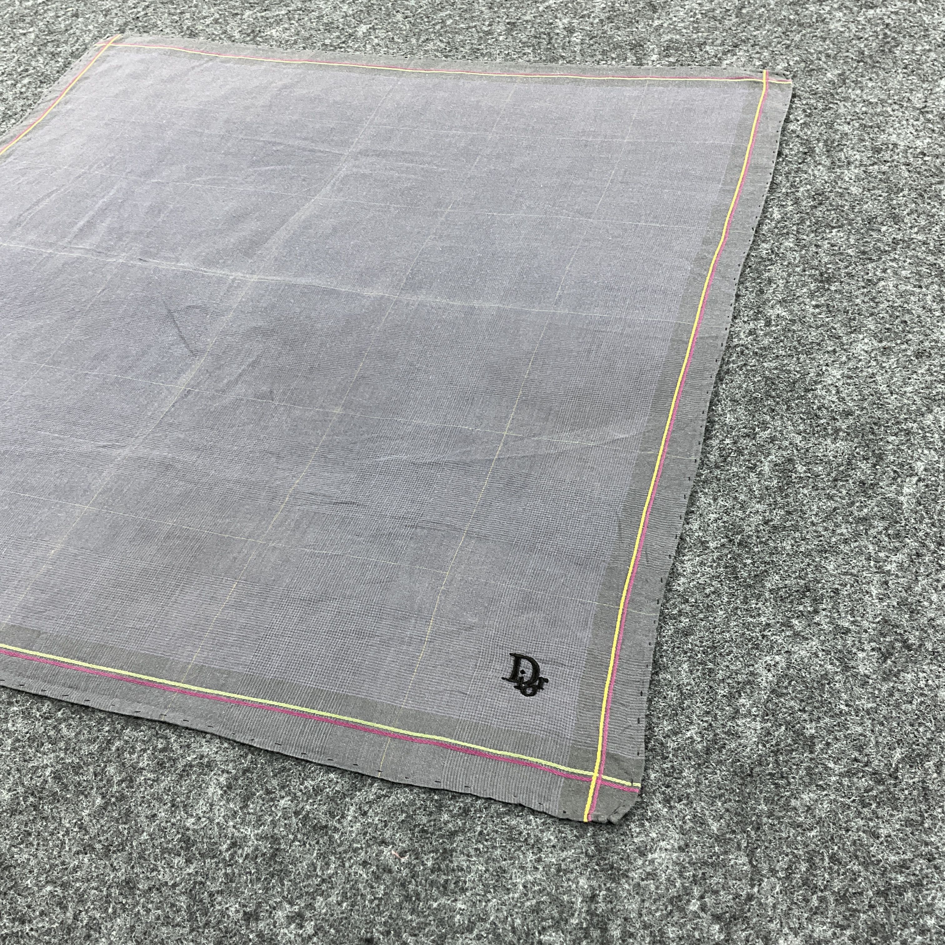 Christian Dior Monsieur × Vintage Christian Dior Handkerchief / Bandana / Neckerchief B012 Size ONE SIZE - 4 Thumbnail