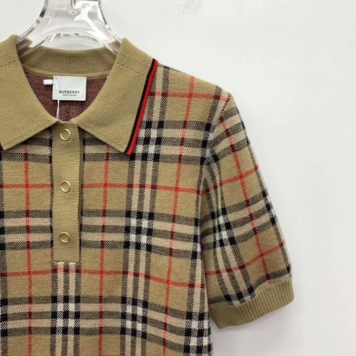 Burberry Burberry Brown Classic Check Wool Polo Shirt Size US S / EU 44-46 / 1 - 3 Thumbnail