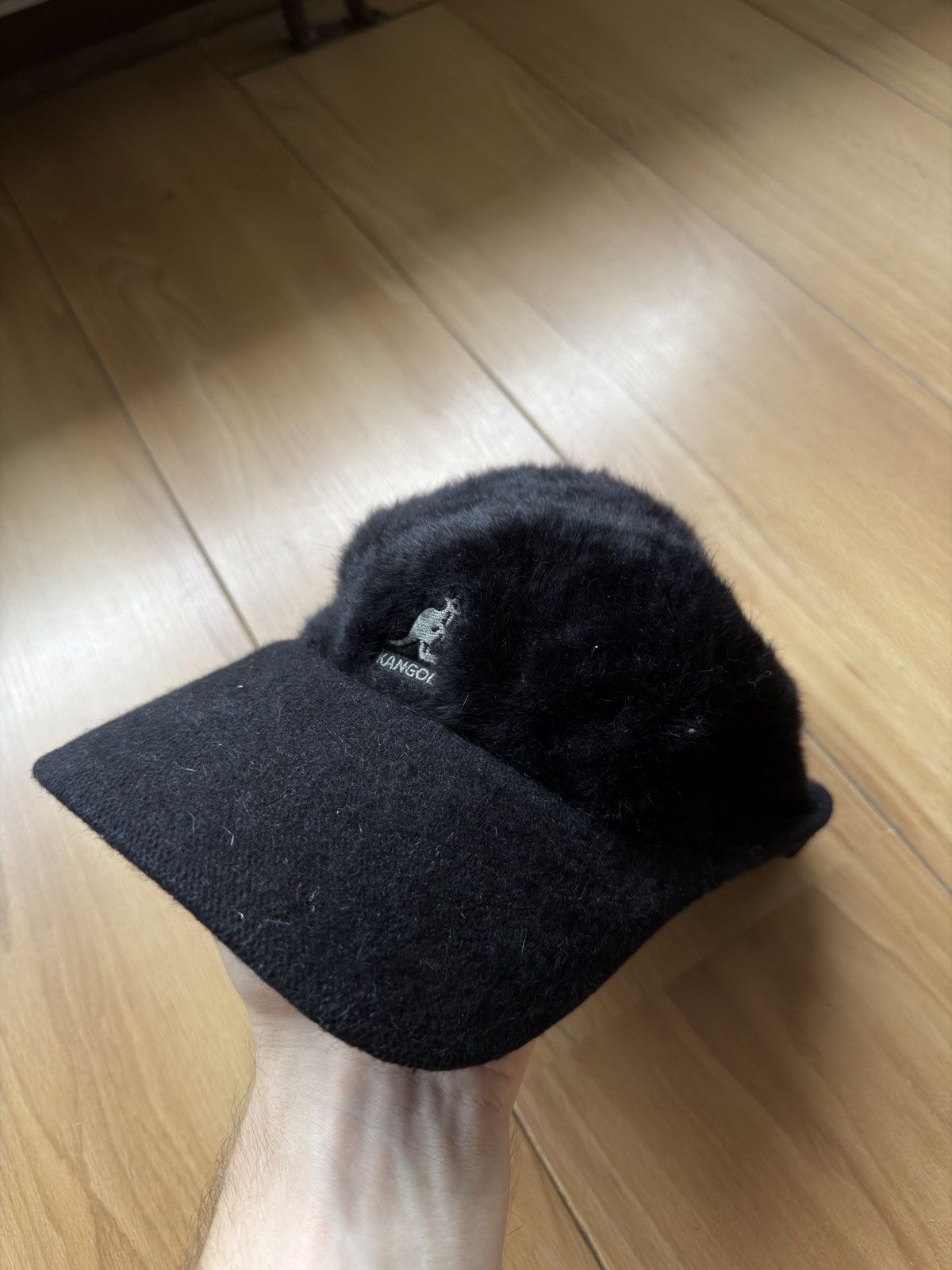 Kangol Kangol black angora cap Size ONE SIZE - 10 Thumbnail