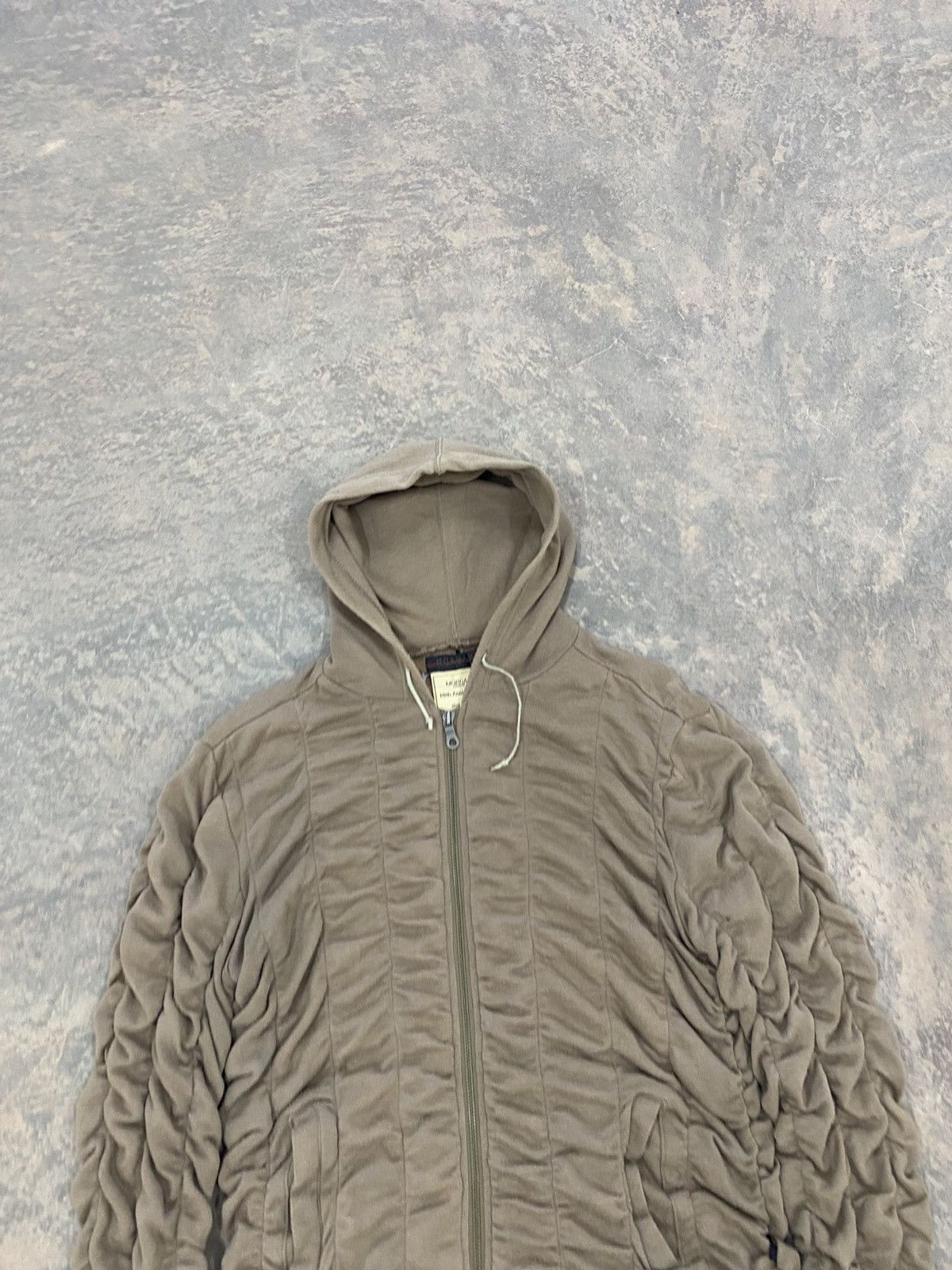 Le Grande Bleu (L.G.B.) Morgan Homme Unique Ribbon Hoodie Punk Grunge Lgb Pleats Size US S / EU 44-46 / 1 - 5 Thumbnail