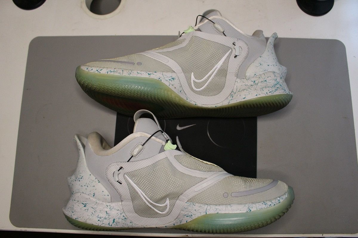 Nike Nike Adapt BB 2.0 Mag (US Charger) Size US 12 / EU 45 - 4 Thumbnail