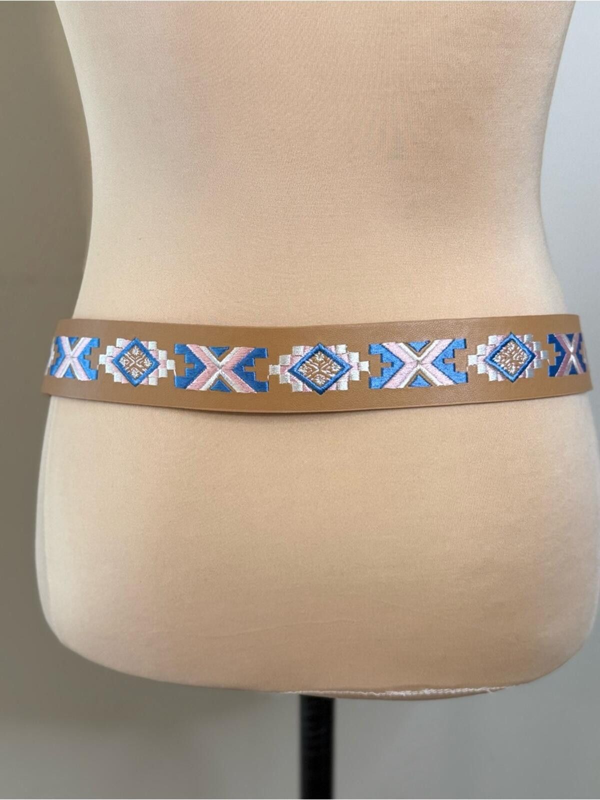 Other Light brown faux leather belt embroidered western Aztec 42” Size ONE SIZE - 4 Thumbnail