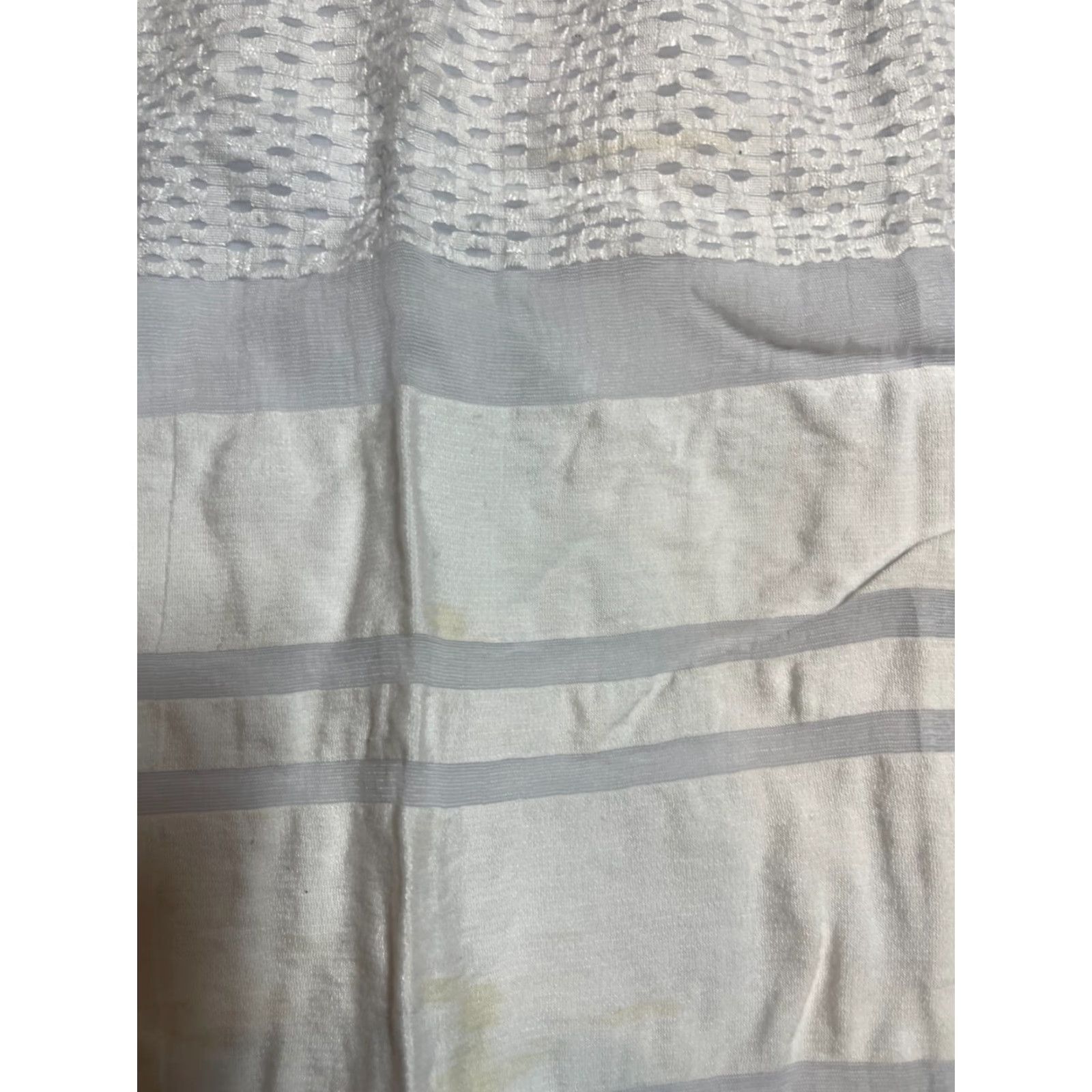 Liz Claiborne Liz Claiborne Top Womens Petite Medium P M White Short Sleeve Stiped Shirt Size M / US 6-8 / IT 42-44 - 6 Thumbnail